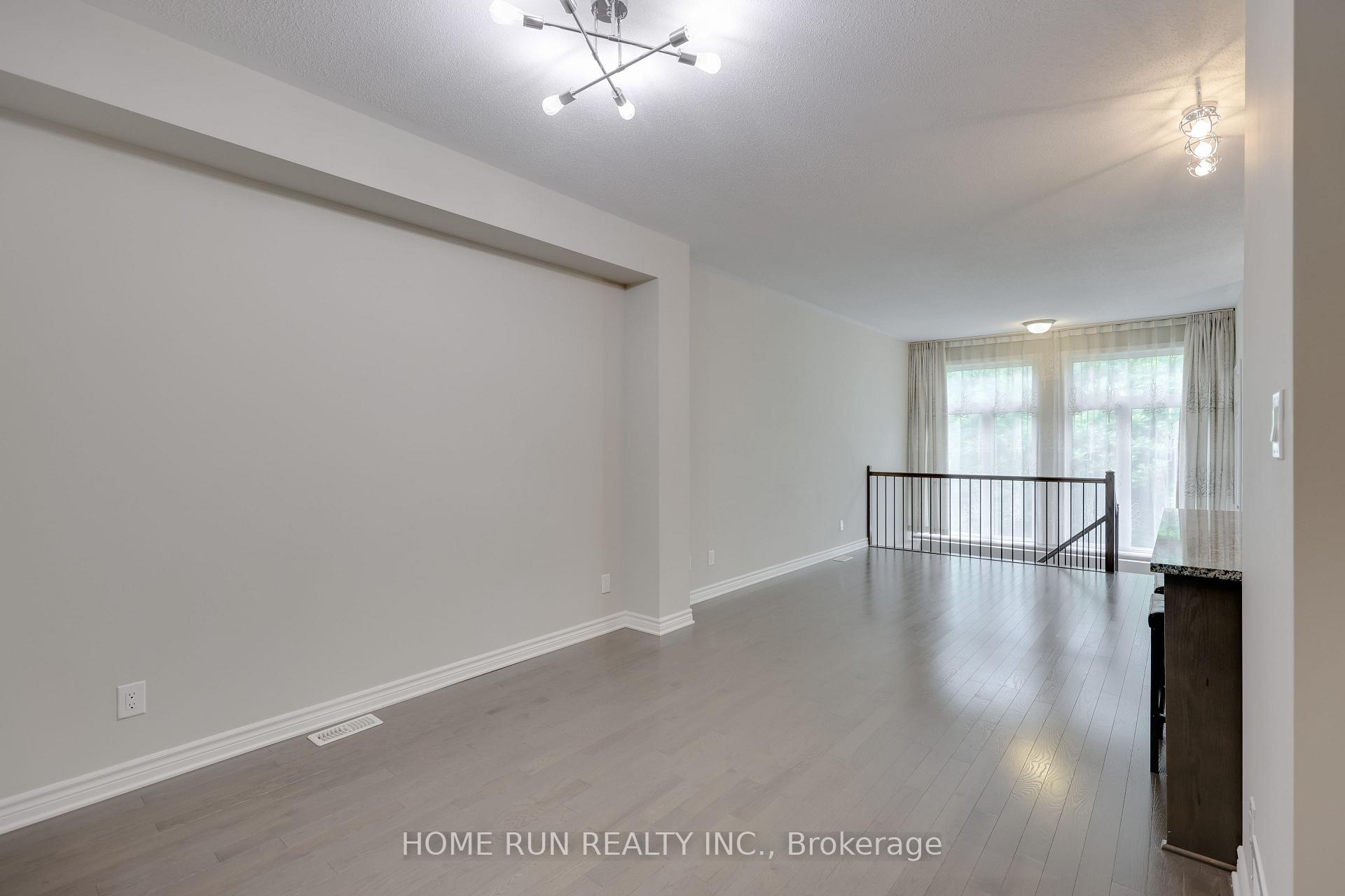 Photo 17 of 886 Fletcher Circle, Ottawa, Kanata - Kanata Lakes/Heritage Hills — HOMEH