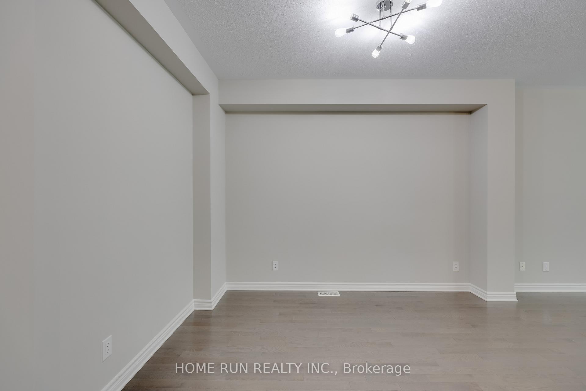 Photo 18 of 886 Fletcher Circle, Ottawa, Kanata - Kanata Lakes/Heritage Hills — HOMEH