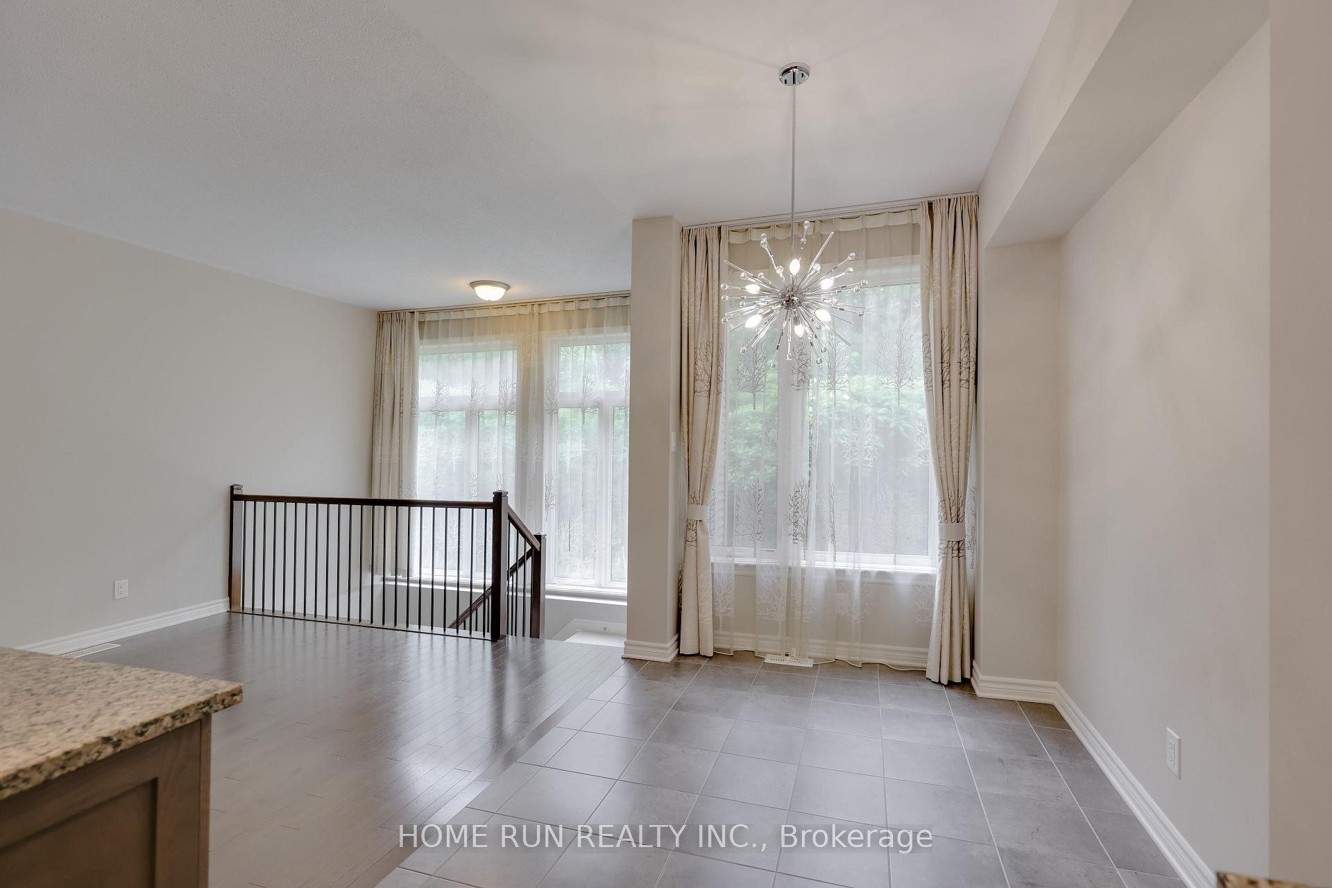 Photo 20 of 886 Fletcher Circle, Ottawa, Kanata - Kanata Lakes/Heritage Hills — HOMEH