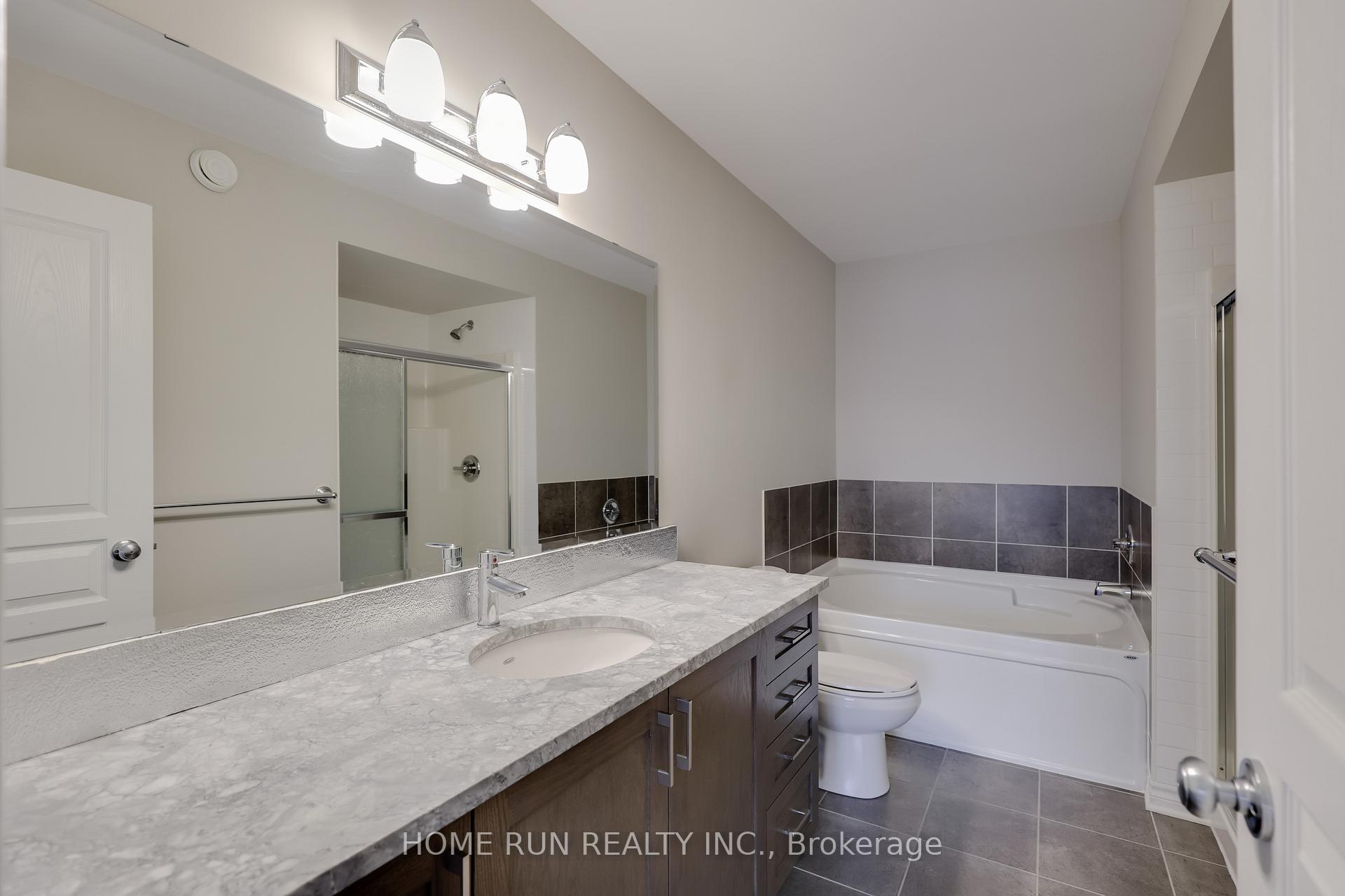 Photo 27 of 886 Fletcher Circle, Ottawa, Kanata - Kanata Lakes/Heritage Hills — HOMEH
