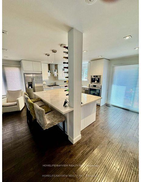 Photo 15 of 23 Holm Crescent, Markham, Aileen-Willowbrook — HOMEH