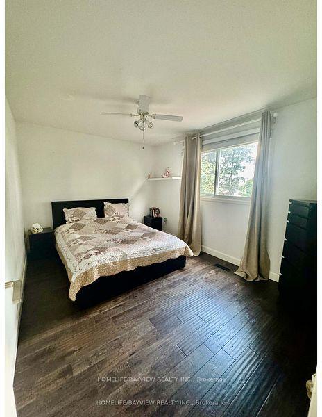 Photo 18 of 23 Holm Crescent, Markham, Aileen-Willowbrook — HOMEH
