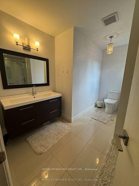 Photo 21 of 23 Holm Crescent, Markham, Aileen-Willowbrook — HOMEH