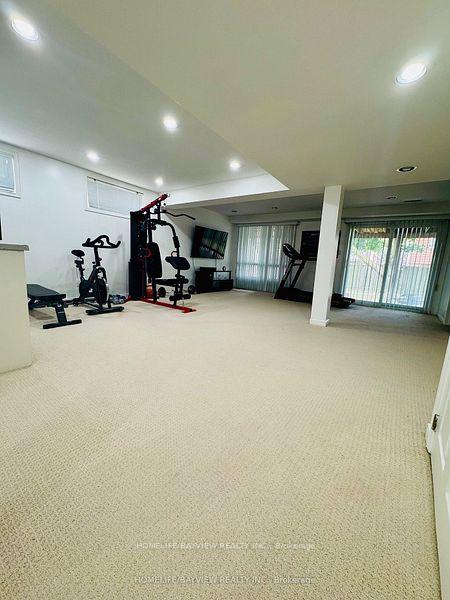 Photo 23 of 23 Holm Crescent, Markham, Aileen-Willowbrook — HOMEH