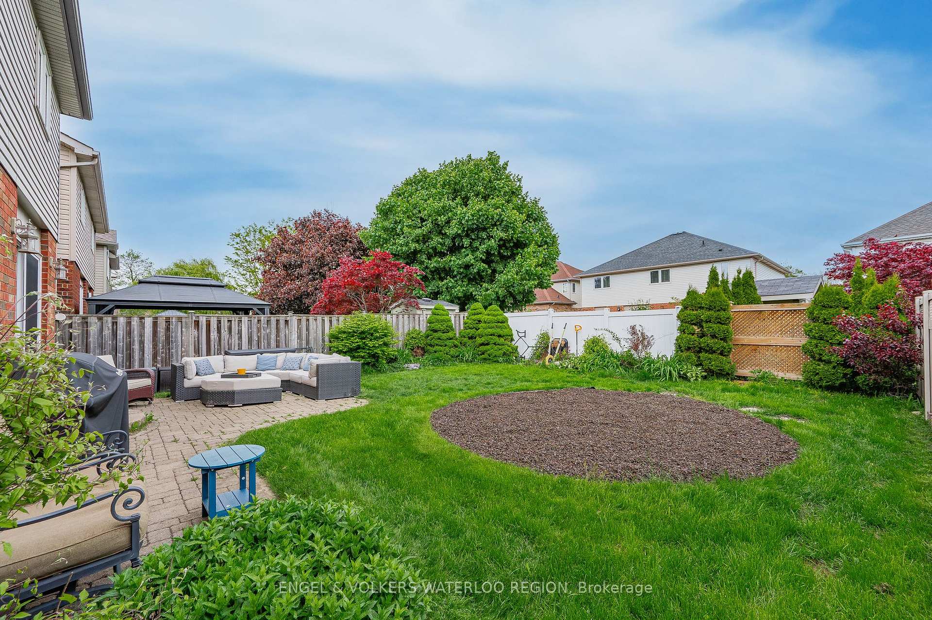 Photo 3 of 89 Winifred Street, Kitchener, Pioneer Tower West — HOMEH