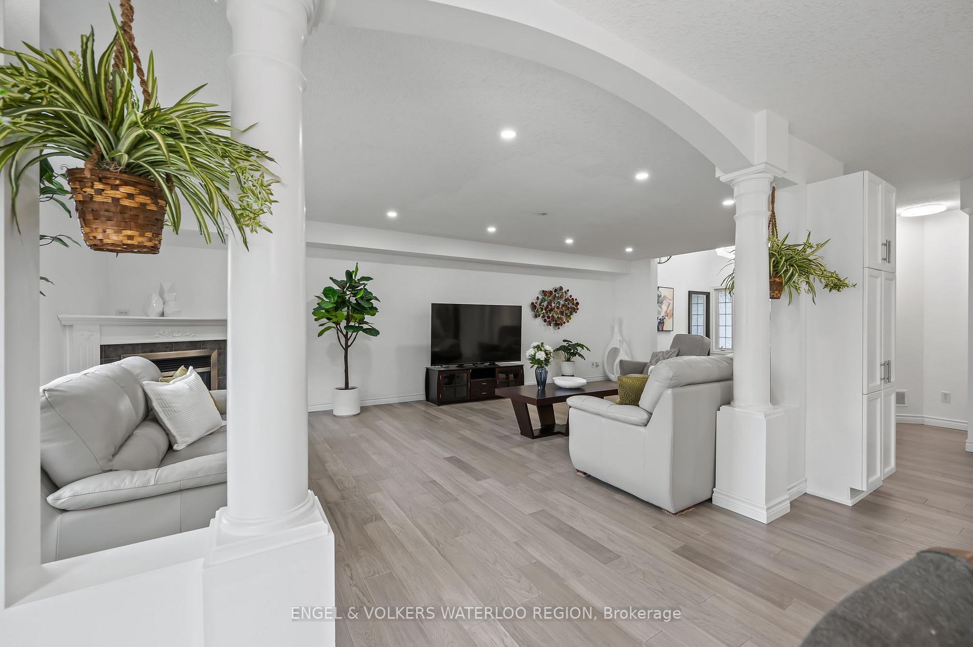 Photo 11 of 89 Winifred Street, Kitchener, Pioneer Tower West — HOMEH