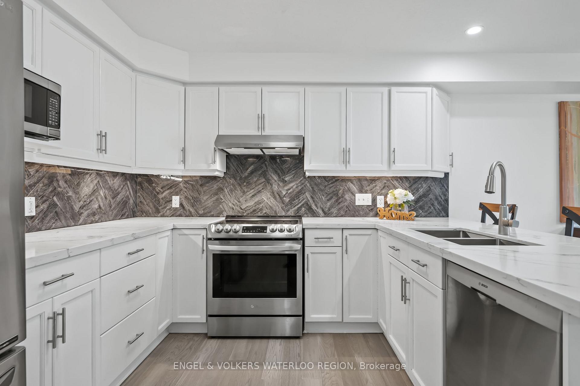 Photo 21 of 89 Winifred Street, Kitchener, Pioneer Tower West — HOMEH