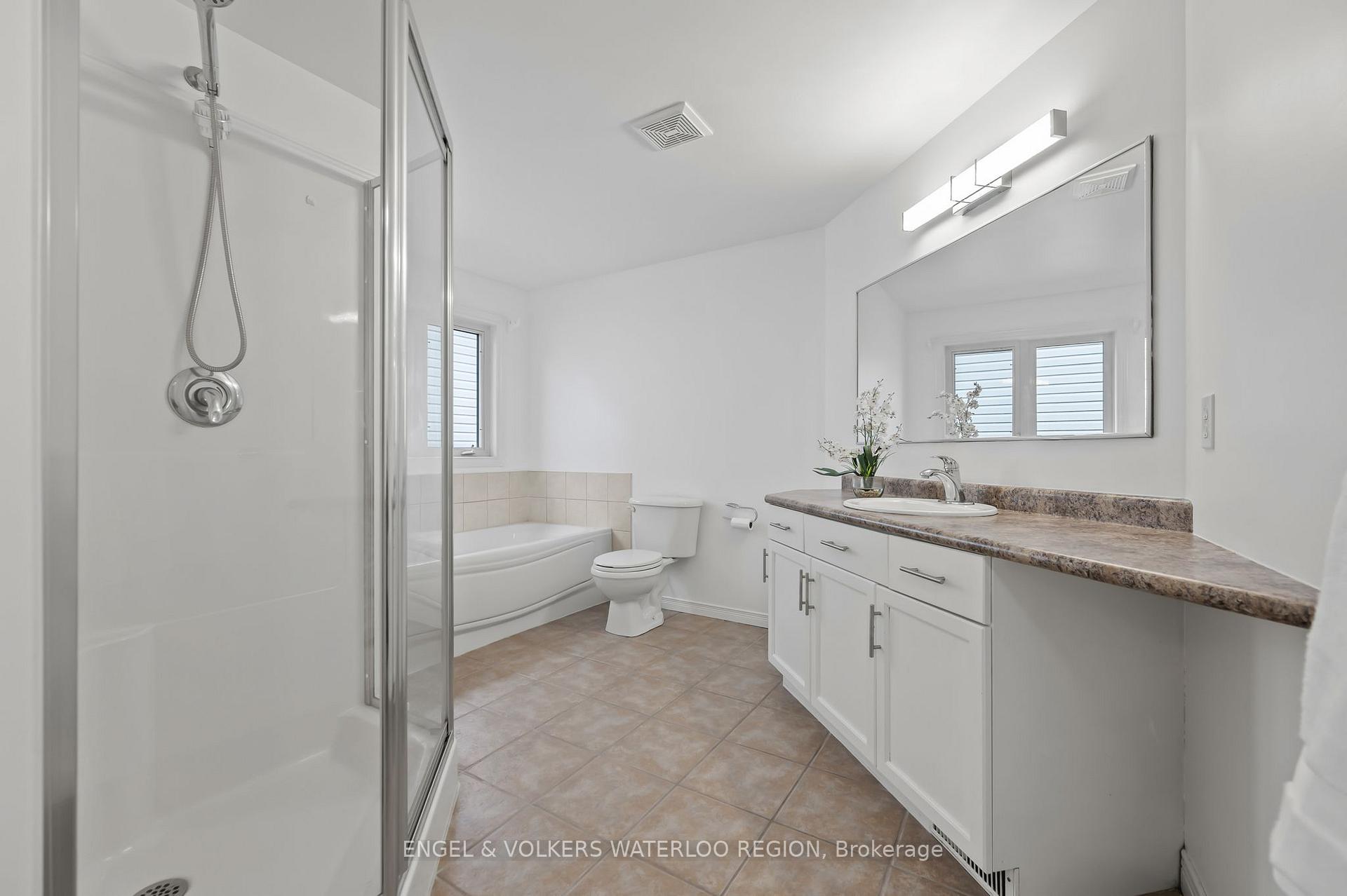 Photo 32 of 89 Winifred Street, Kitchener, Pioneer Tower West — HOMEH