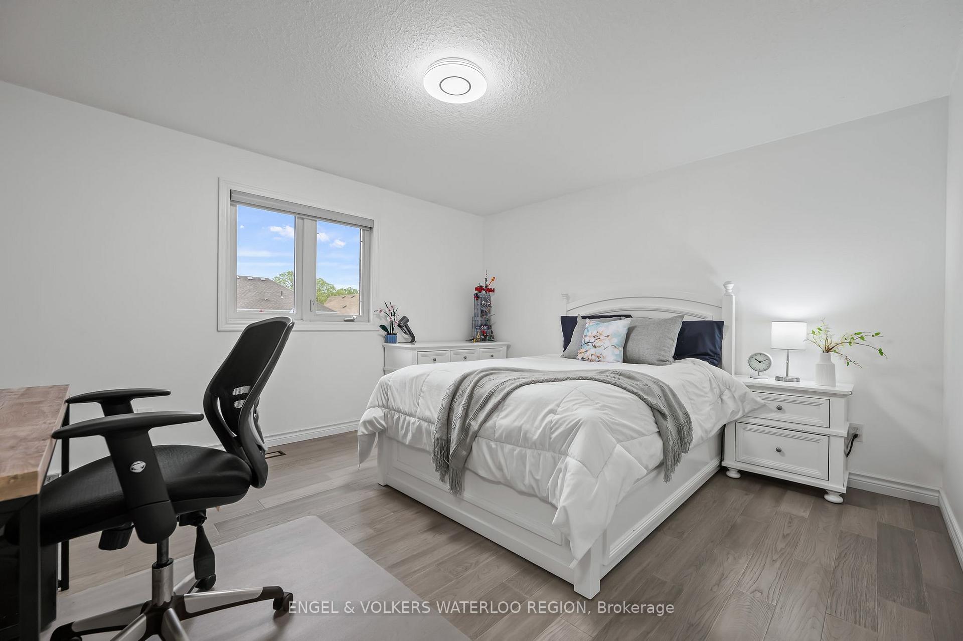 Photo 36 of 89 Winifred Street, Kitchener, Pioneer Tower West — HOMEH