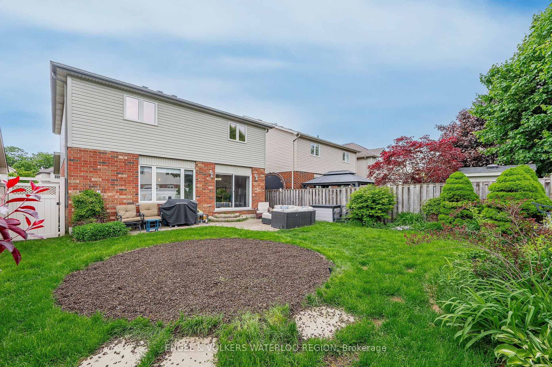 Photo 48 of 89 Winifred Street, Kitchener, Pioneer Tower West — HOMEH