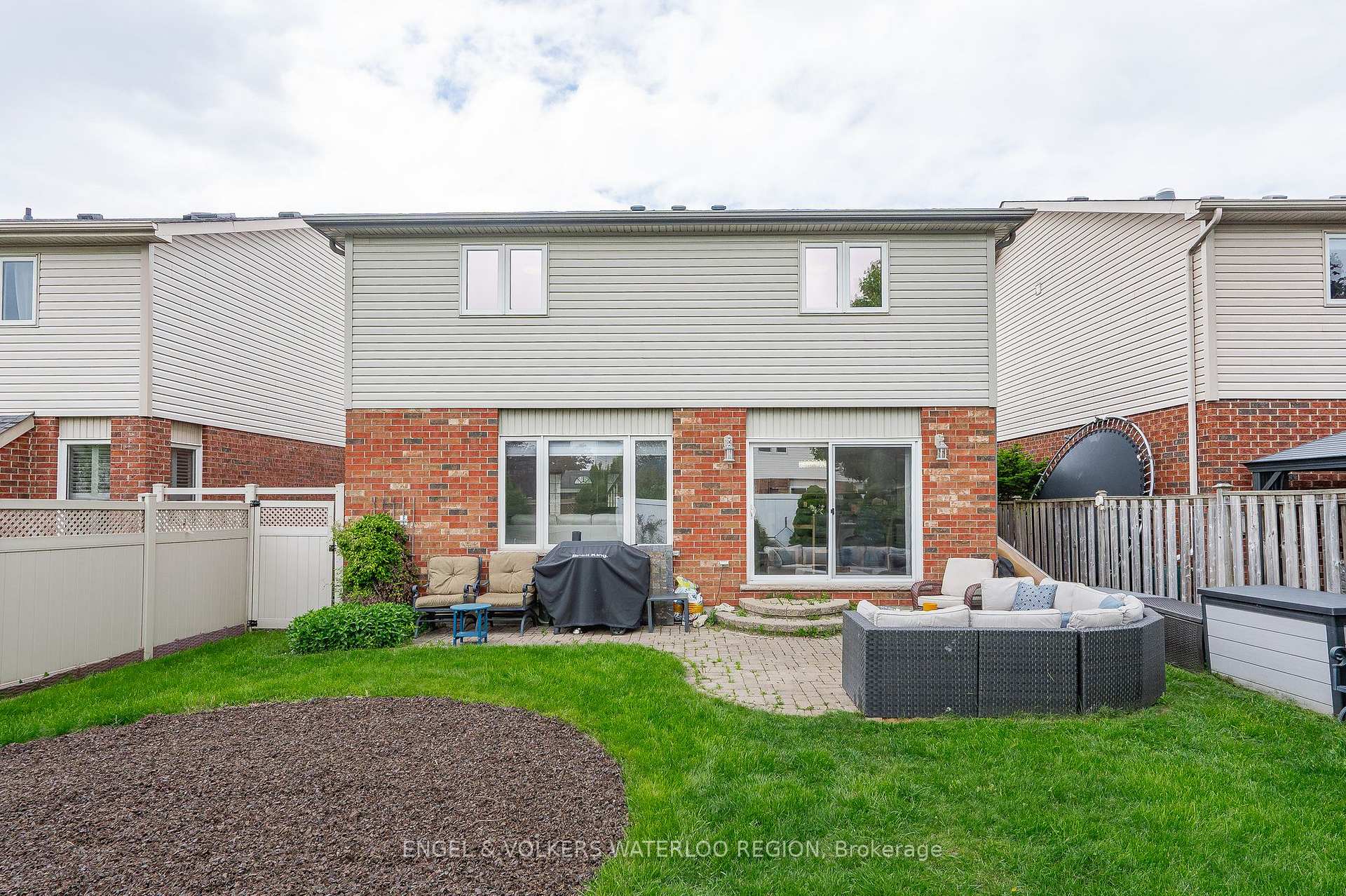 Photo 49 of 89 Winifred Street, Kitchener, Pioneer Tower West — HOMEH