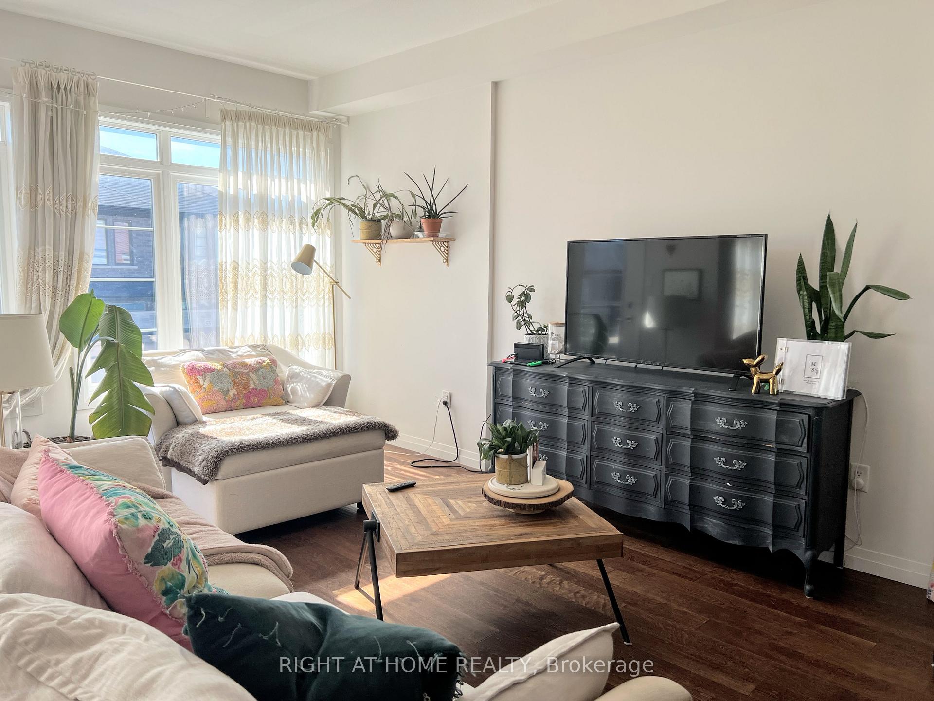 Photo 1 of Unit 59, 30 Times Square Boulevard, Hamilton, Stoney Creek Mountain — HOMEH