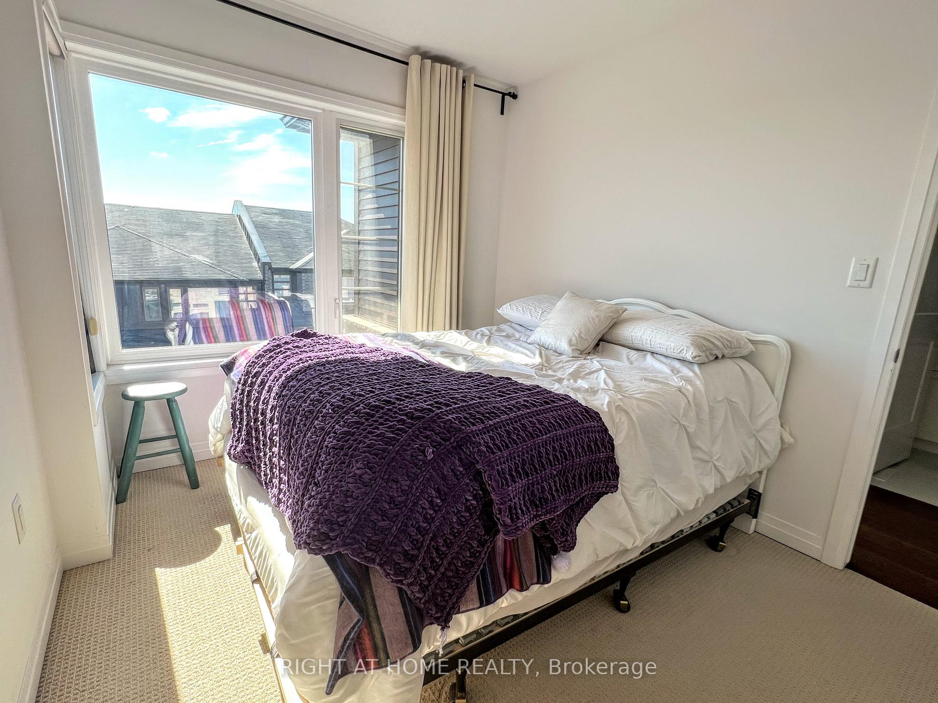 Photo 15 of Unit 59, 30 Times Square Boulevard, Hamilton, Stoney Creek Mountain — HOMEH