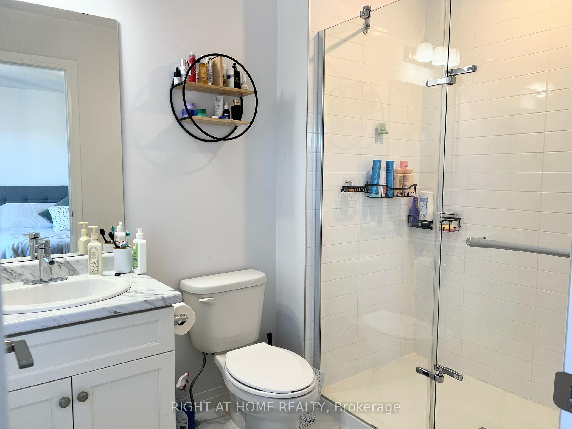 Photo 16 of Unit 59, 30 Times Square Boulevard, Hamilton, Stoney Creek Mountain — HOMEH