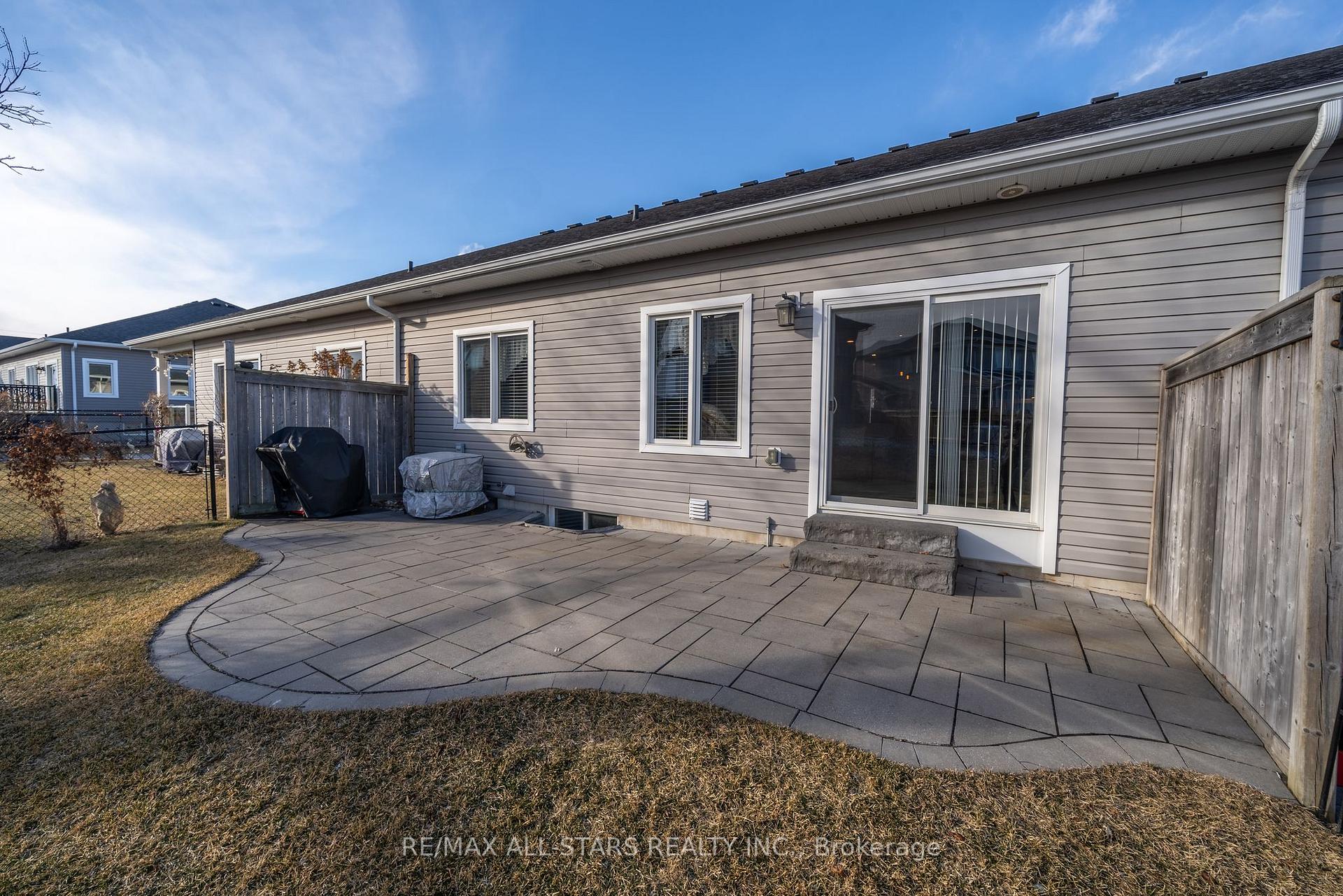 Photo 24 of 152 Sorbie Crescent, Loyalist, Amherstview — HOMEH