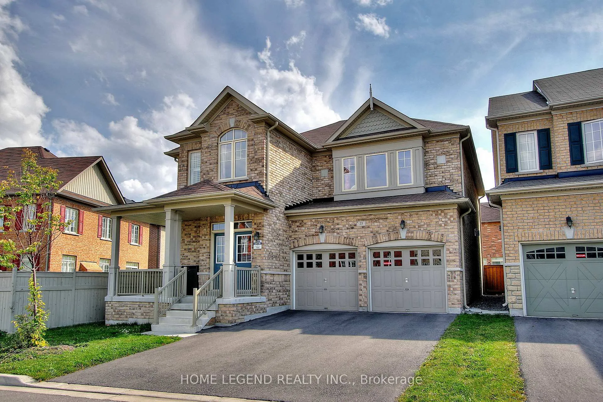 Photo 1 of 25 Bracknell Avenue, Markham, Berczy — HOMEH