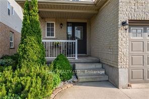 Photo 1 of 71 Dubrick Crescent, Kitchener — HOMEH