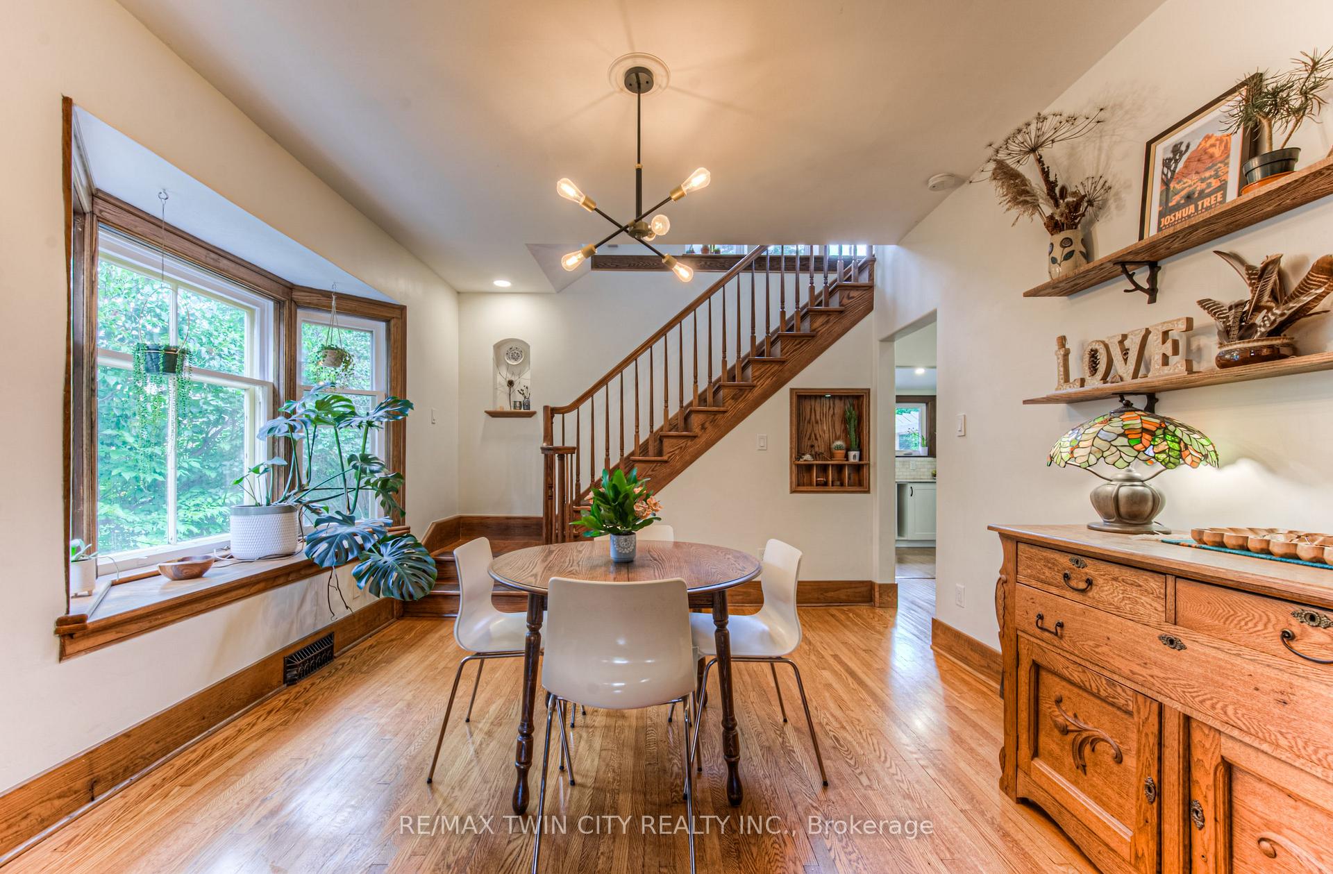Photo 11 of 16 Lydia Street, Kitchener — HOMEH