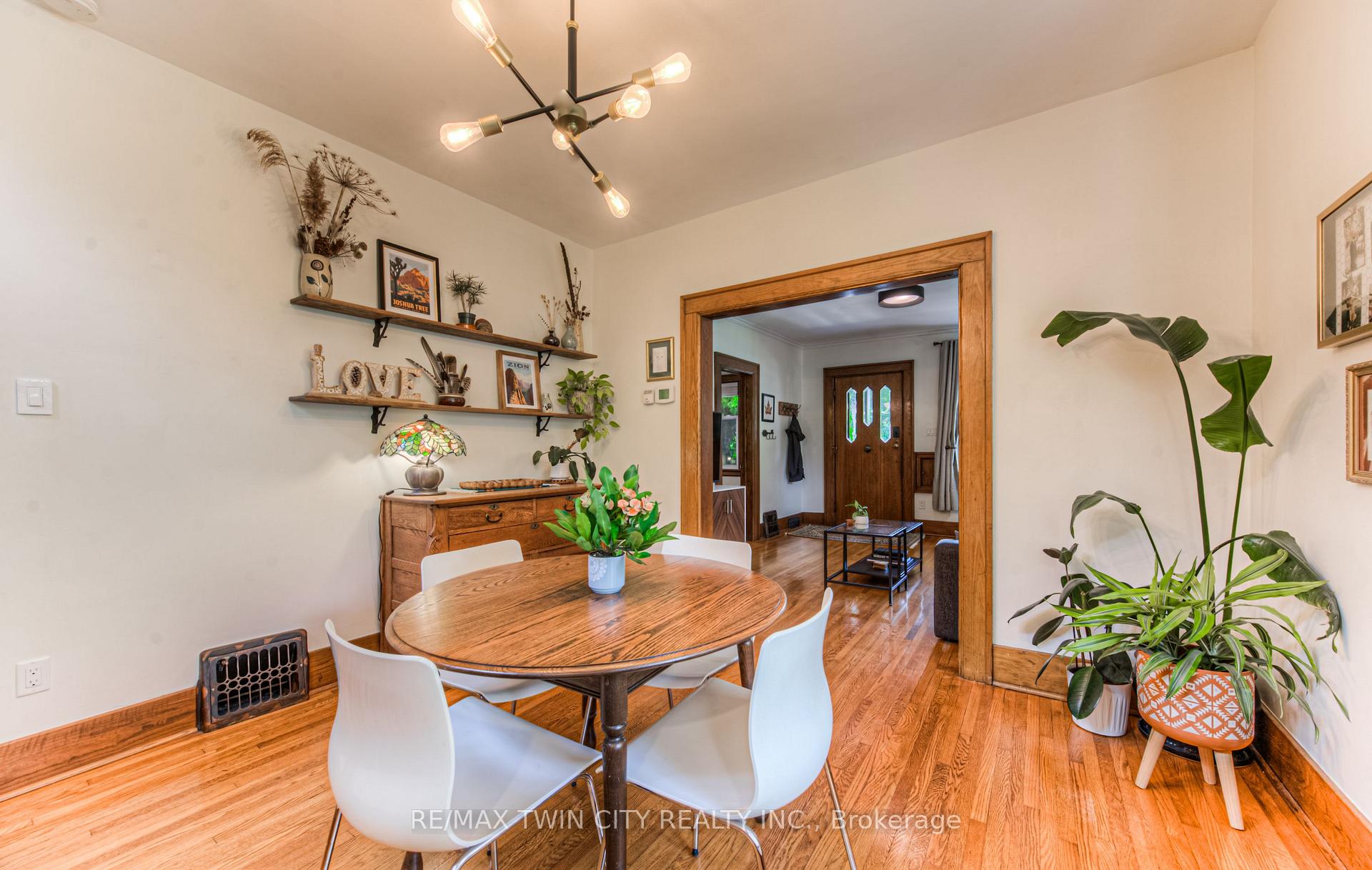 Photo 13 of 16 Lydia Street, Kitchener — HOMEH