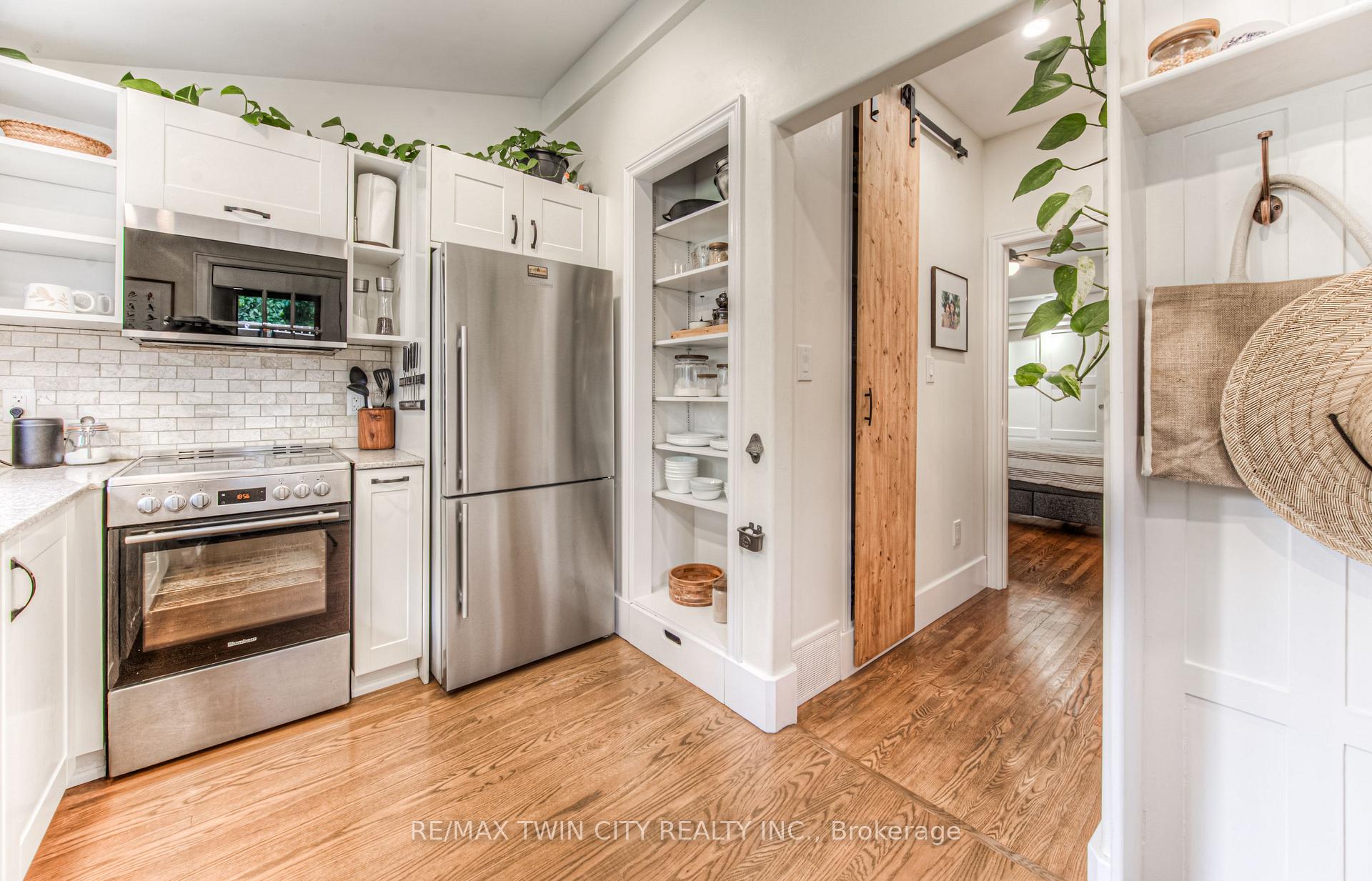 Photo 16 of 16 Lydia Street, Kitchener — HOMEH