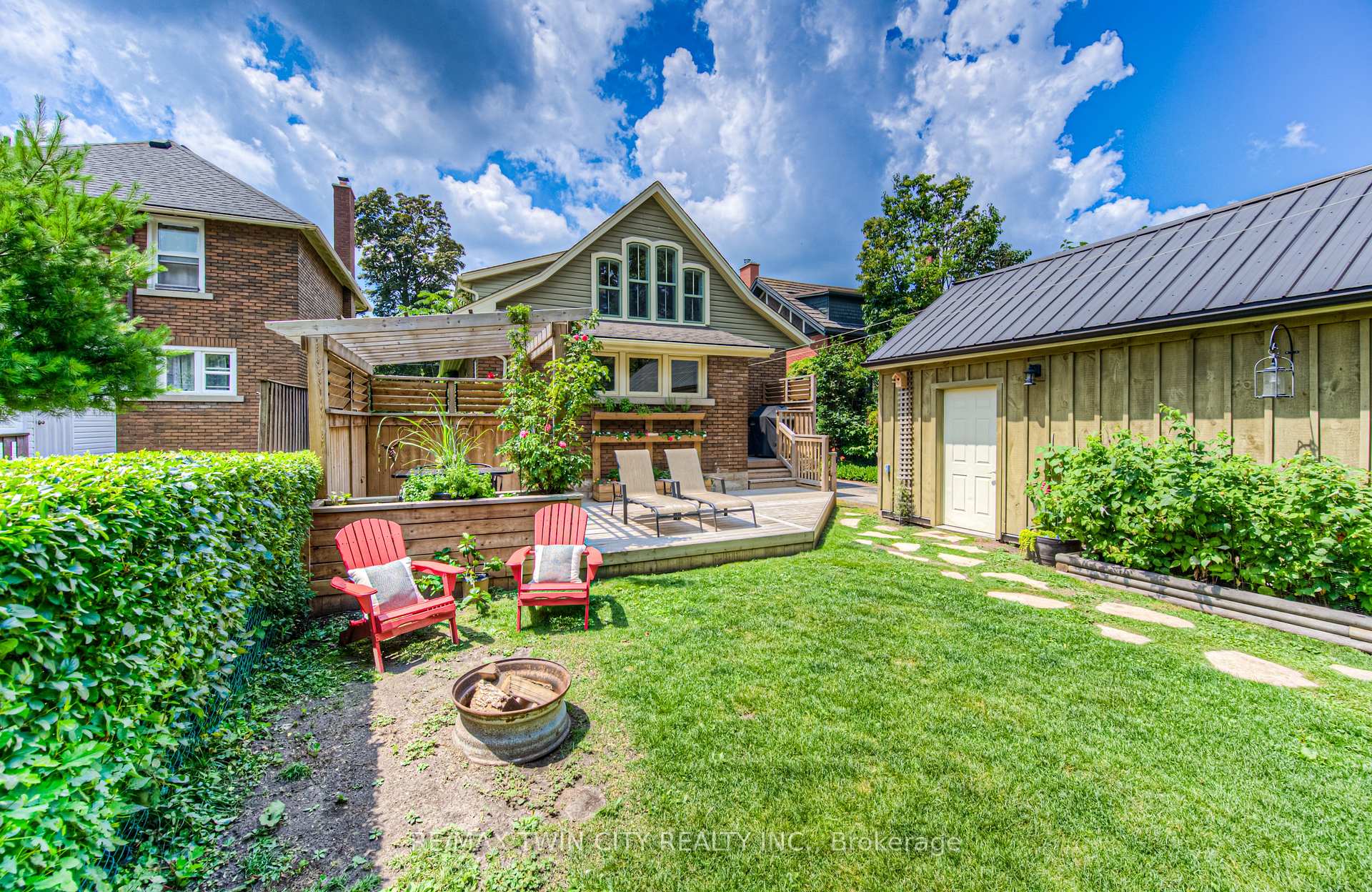 Photo 35 of 16 Lydia Street, Kitchener — HOMEH