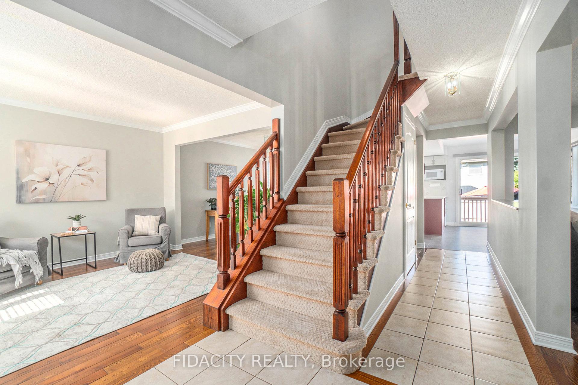 Photo 2 of 45 Rowe Drive, Ottawa, Kanata - Katimavik — HOMEH