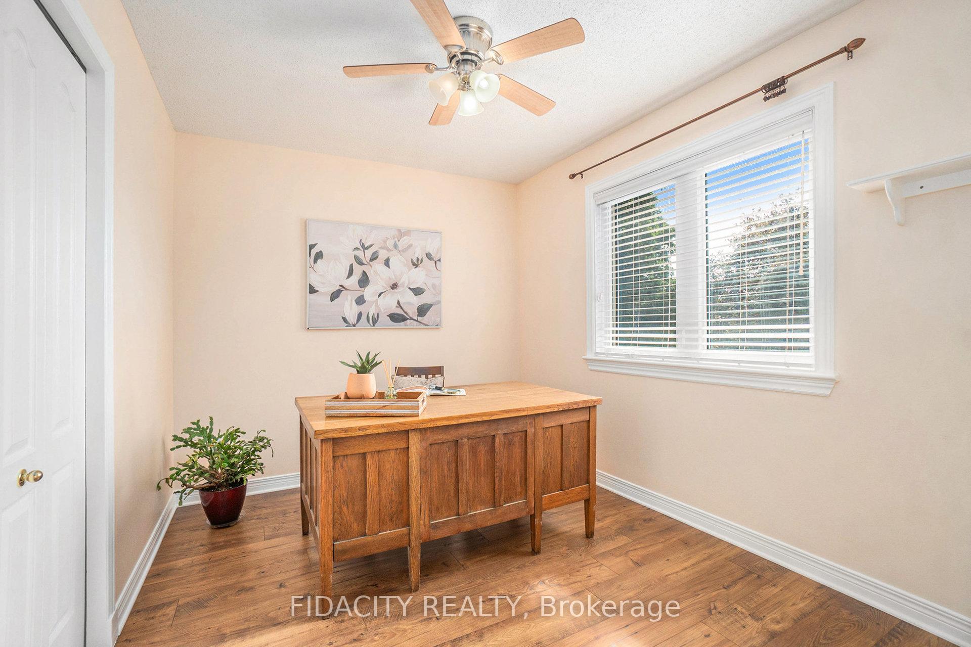 Photo 22 of 45 Rowe Drive, Ottawa, Kanata - Katimavik — HOMEH
