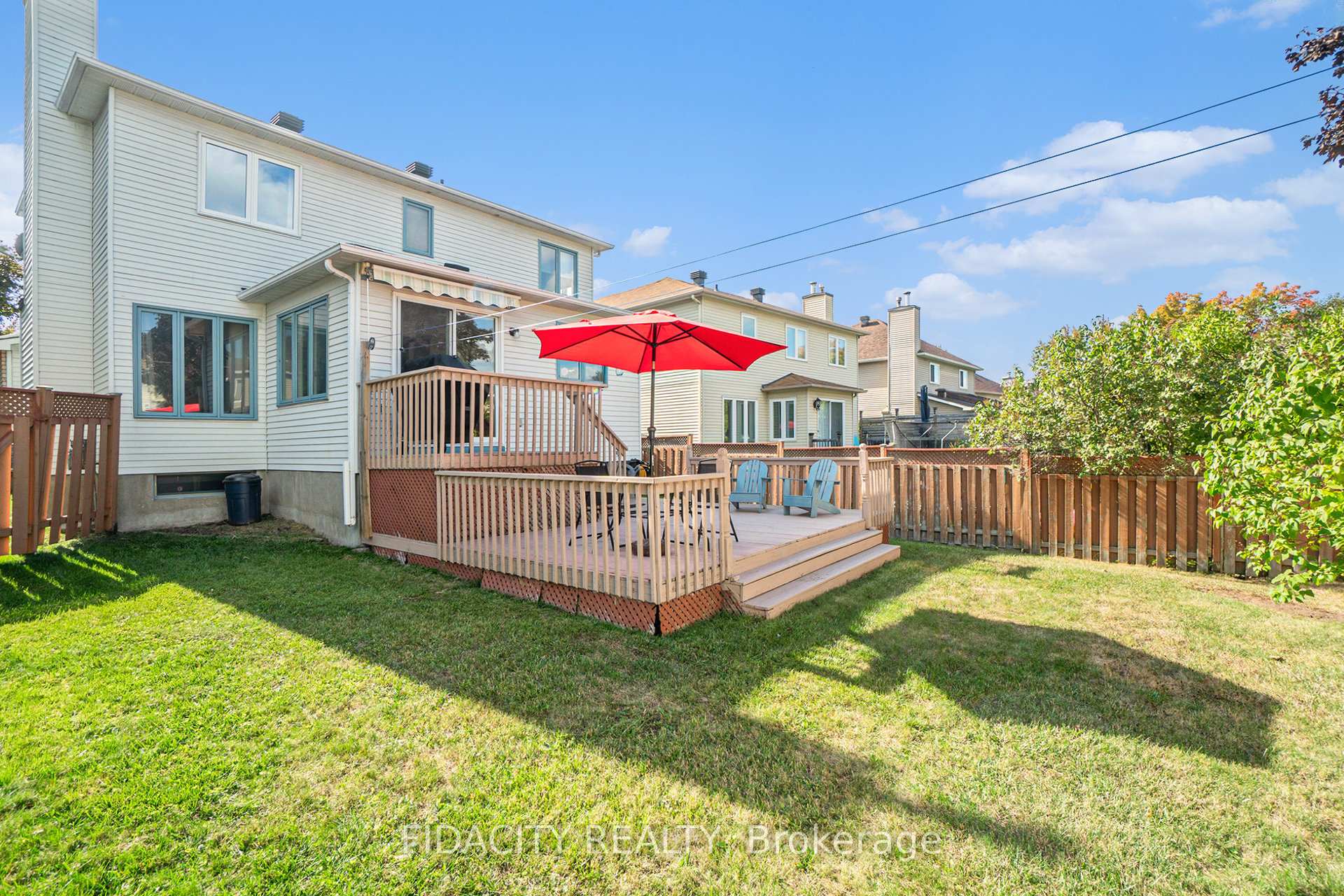 Photo 31 of 45 Rowe Drive, Ottawa, Kanata - Katimavik — HOMEH