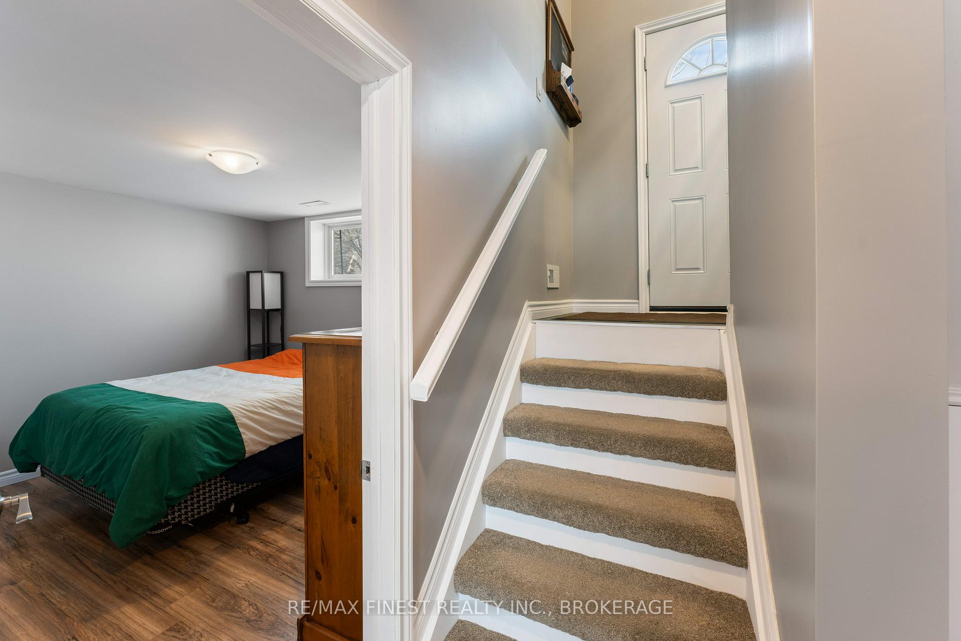 Photo 19 of 111 Manitou Crescent, Loyalist, Amherstview — HOMEH