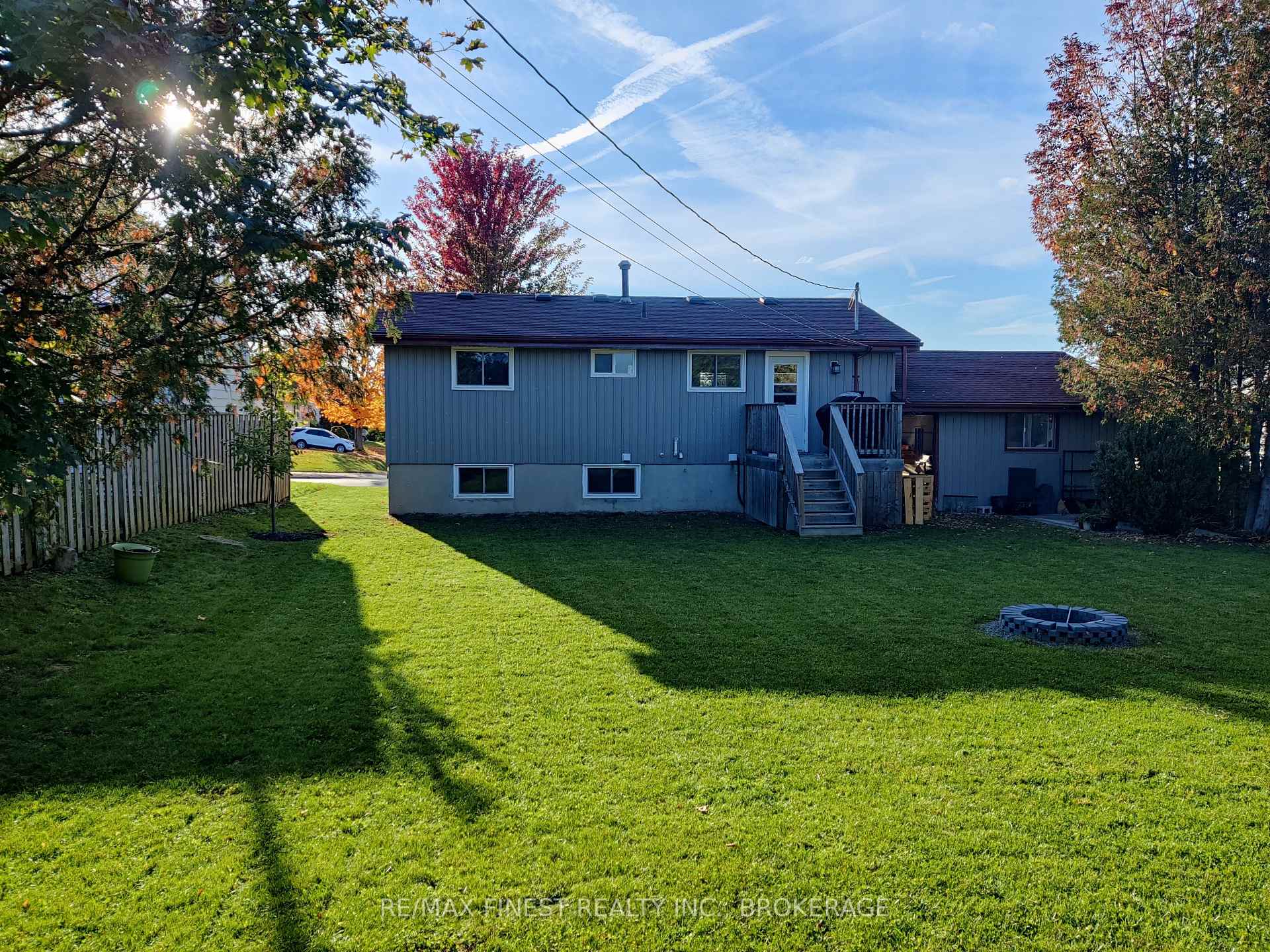 Photo 40 of 111 Manitou Crescent, Loyalist, Amherstview — HOMEH