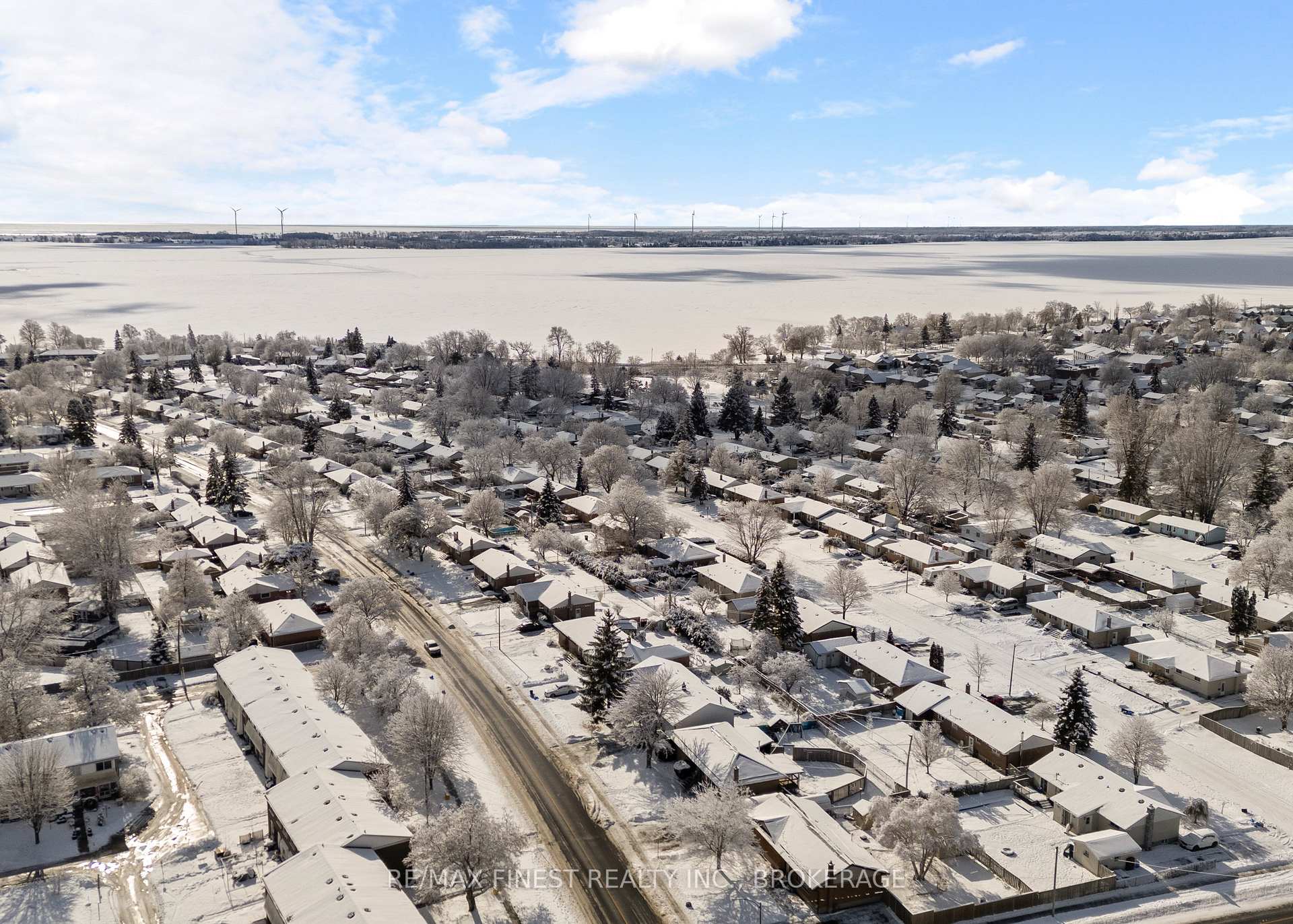 Photo 45 of 111 Manitou Crescent, Loyalist, Amherstview — HOMEH