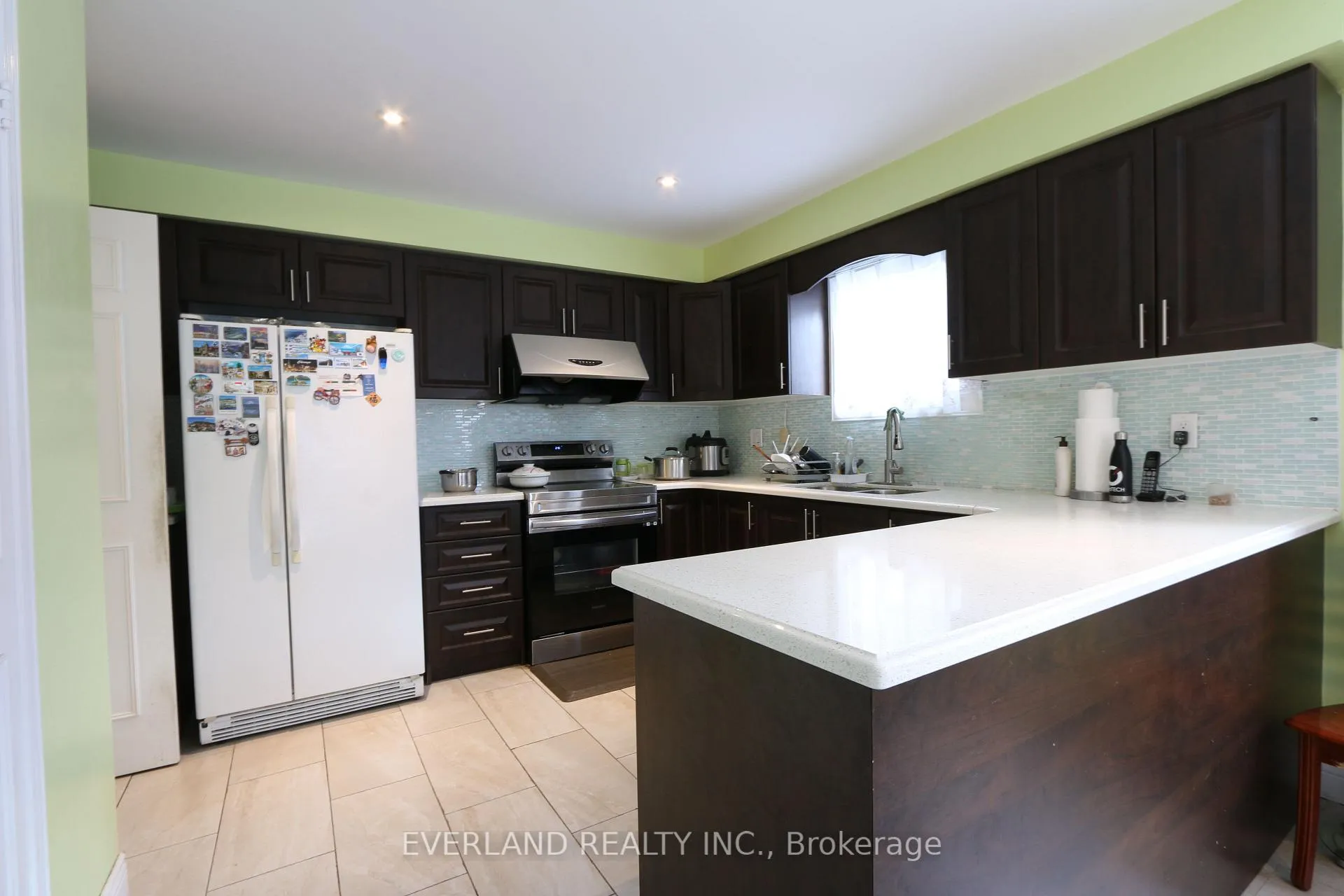 Photo 26 of 28 Bauer Crescent, Markham, Unionville — HOMEH