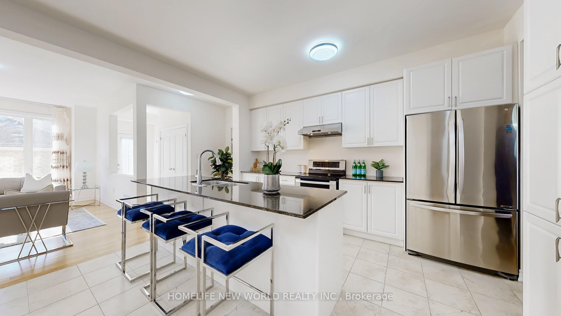 Photo 16 of 10 Elphee Lane, Markham, Cornell — HOMEH