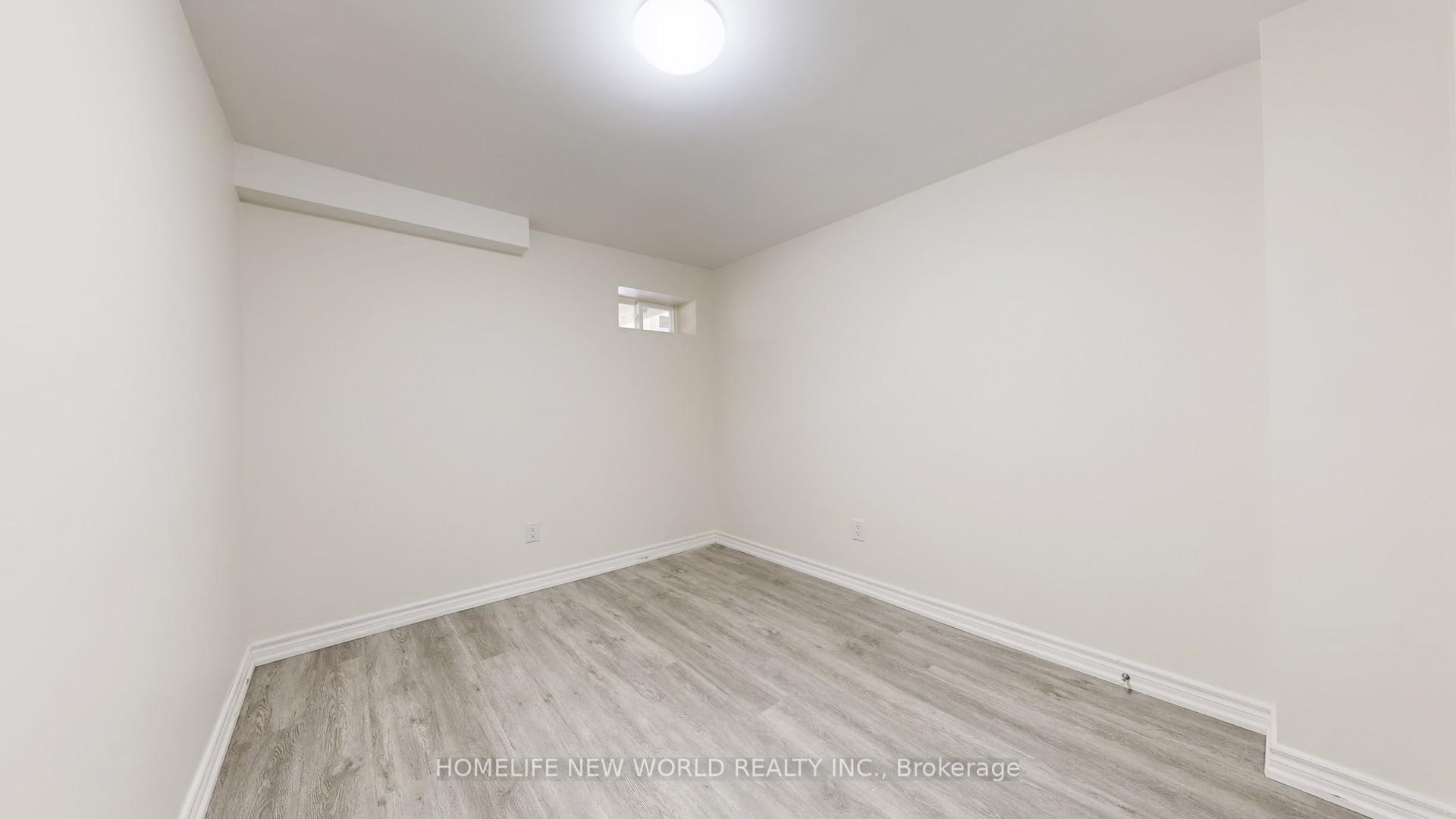 Photo 42 of 10 Elphee Lane, Markham, Cornell — HOMEH