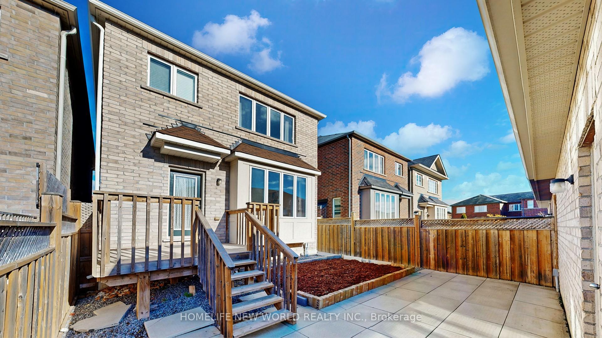 Photo 46 of 10 Elphee Lane, Markham, Cornell — HOMEH