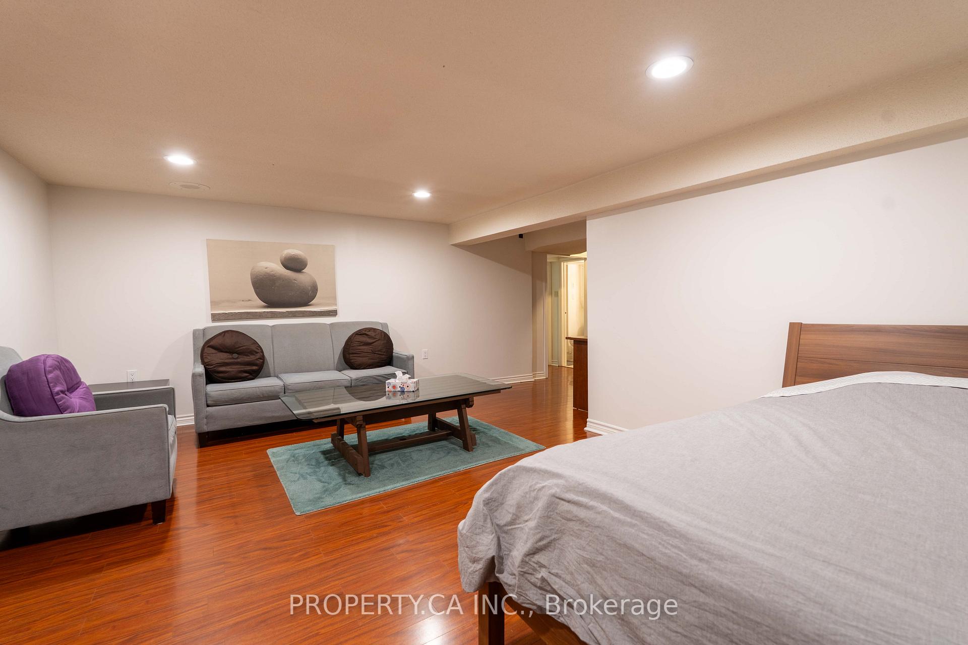 Photo 7 of Unit Basement1, 14 Blue Spruce Lane, Markham, Royal Orchard — HOMEH