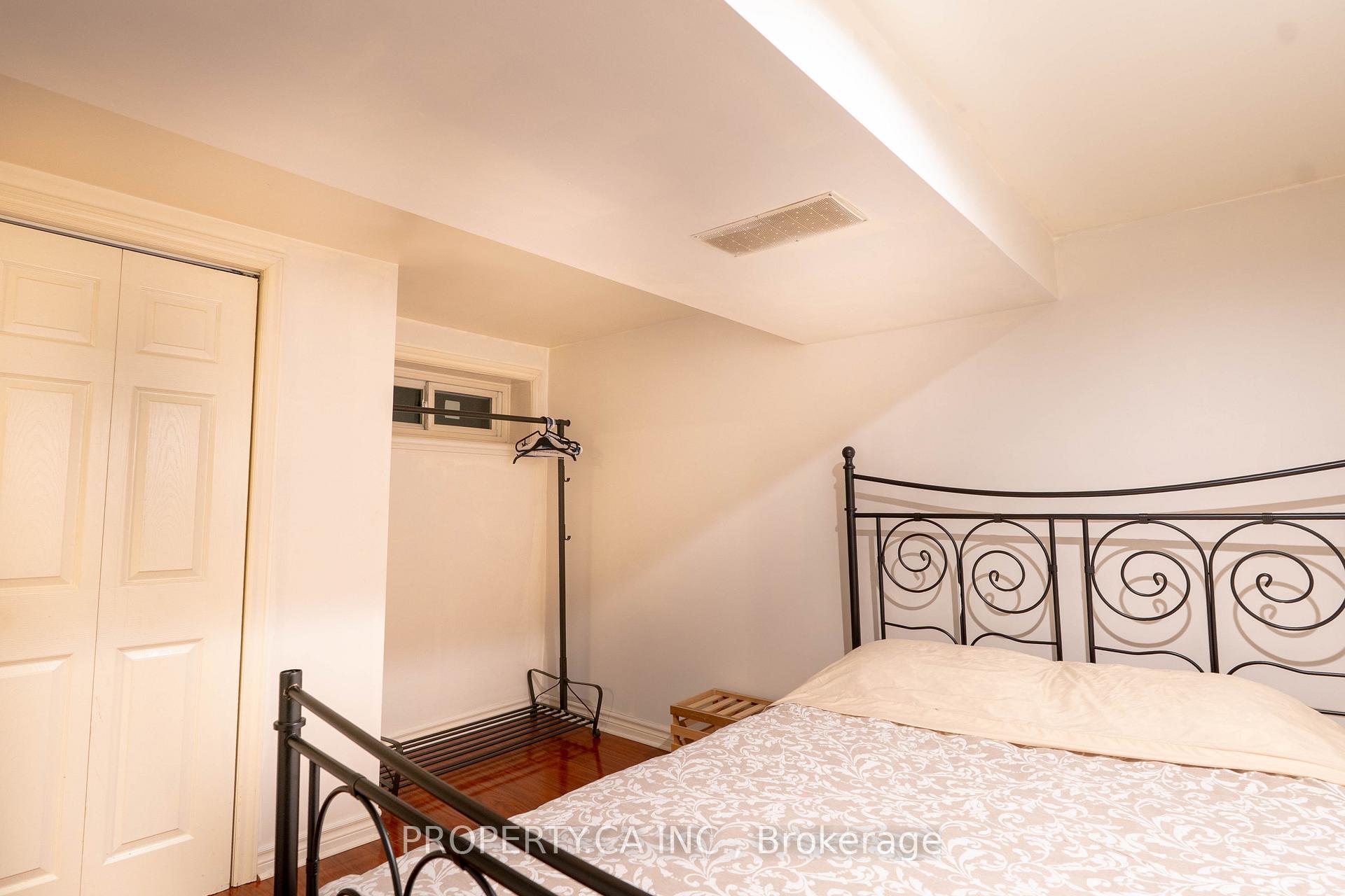Photo 13 of Unit Basement1, 14 Blue Spruce Lane, Markham, Royal Orchard — HOMEH