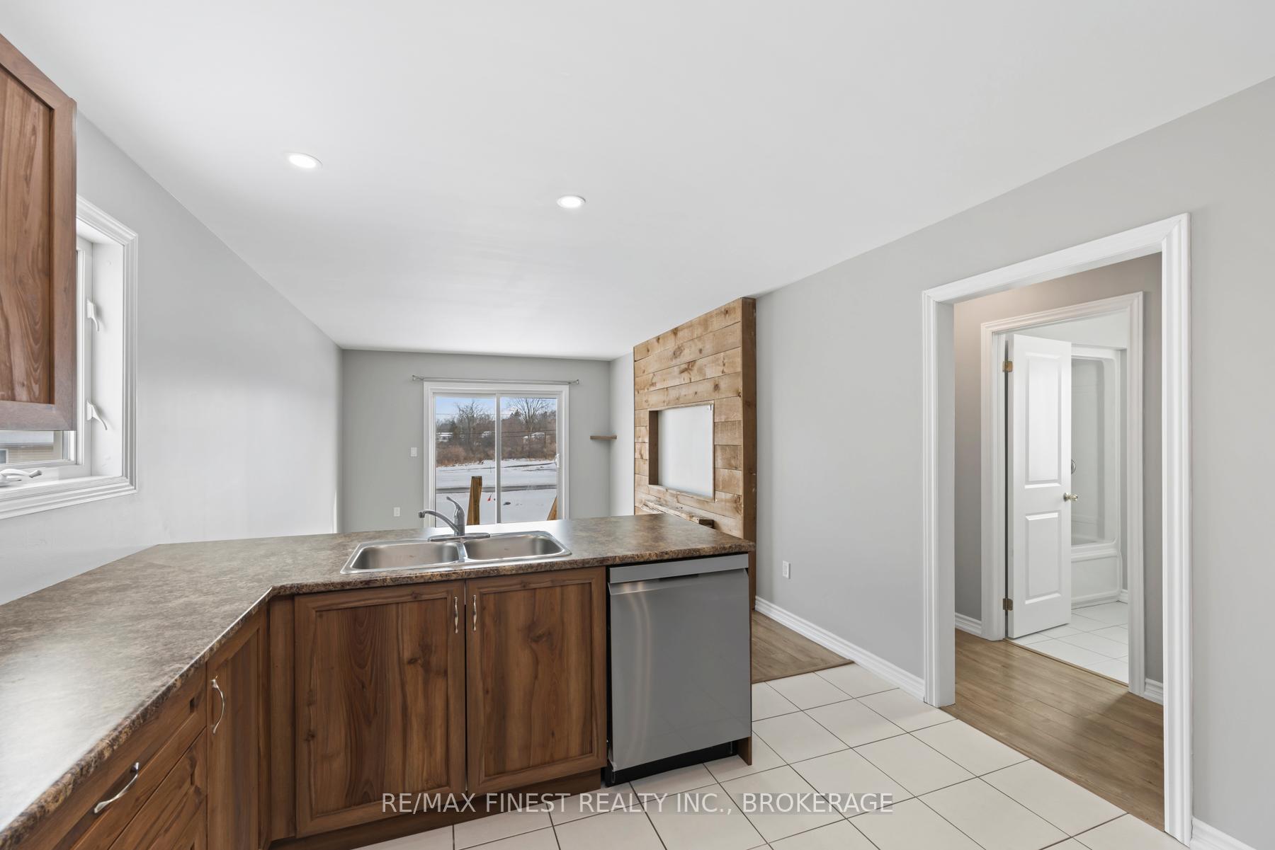 Photo 11 of 84 Brennan Crescent, Loyalist, Odessa — HOMEH