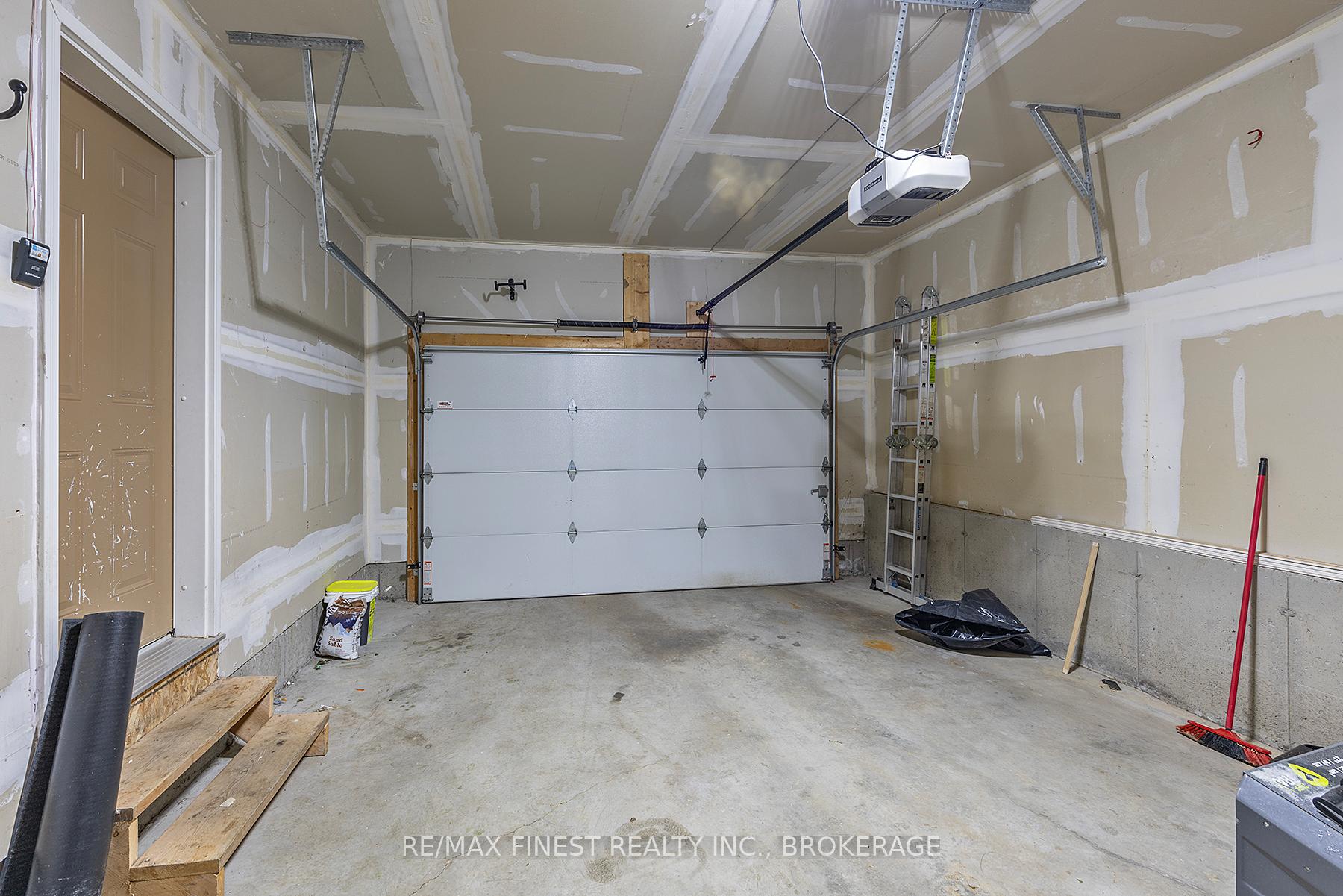 Photo 36 of 84 Brennan Crescent, Loyalist, Odessa — HOMEH