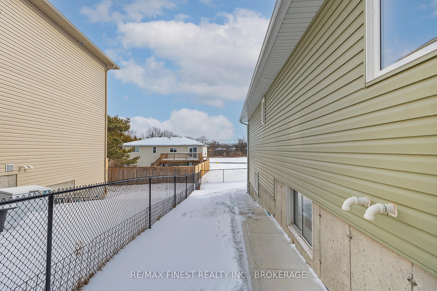Photo 37 of 84 Brennan Crescent, Loyalist, Odessa — HOMEH
