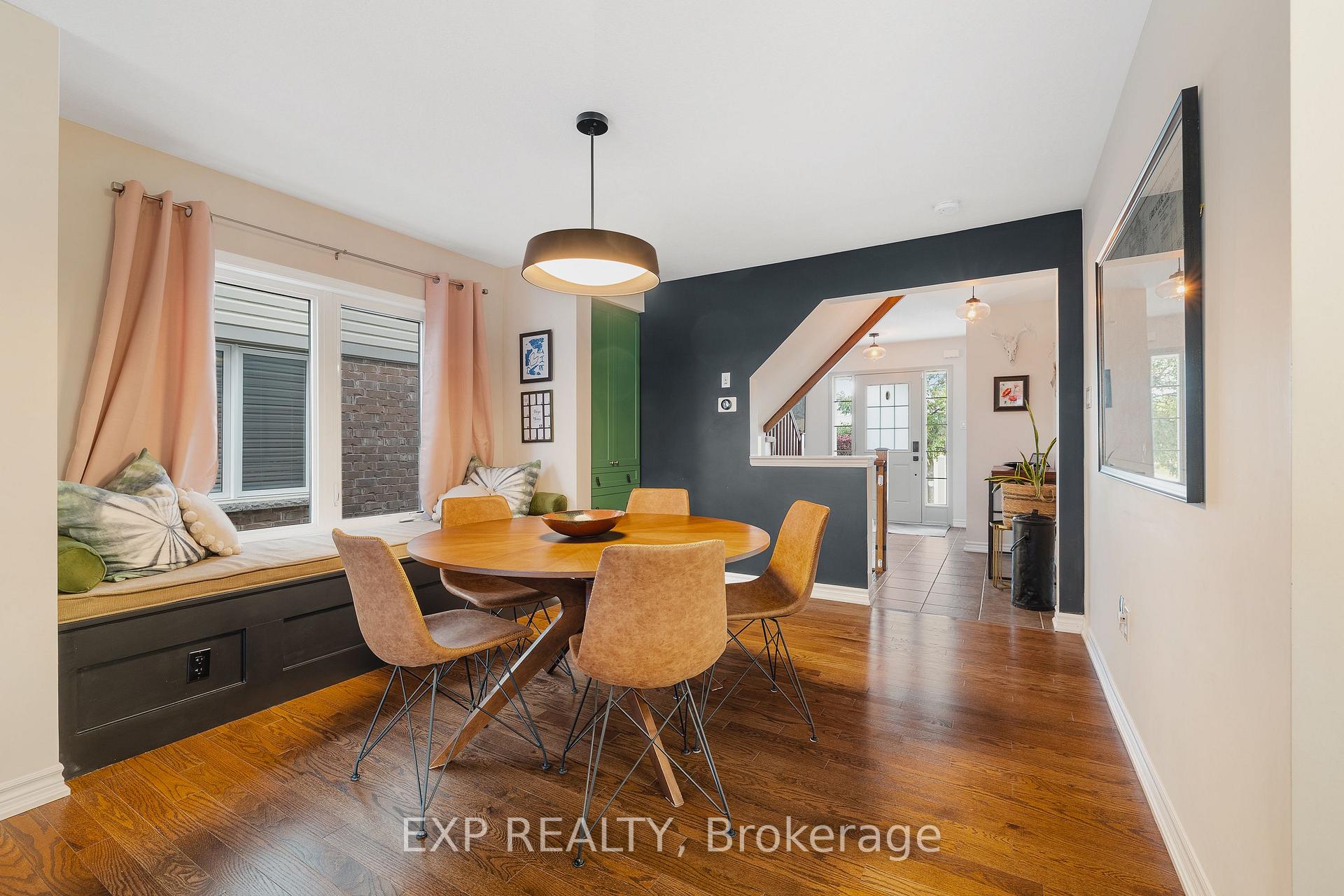 Photo 4 of 50 Olivia Street, Kitchener — HOMEH