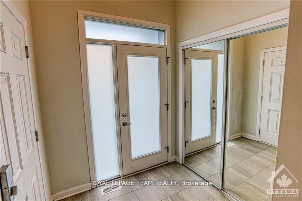 Photo 4 of 129 Natare Place, Ottawa, Kanata - Kanata Lakes/Heritage Hills — HOMEH