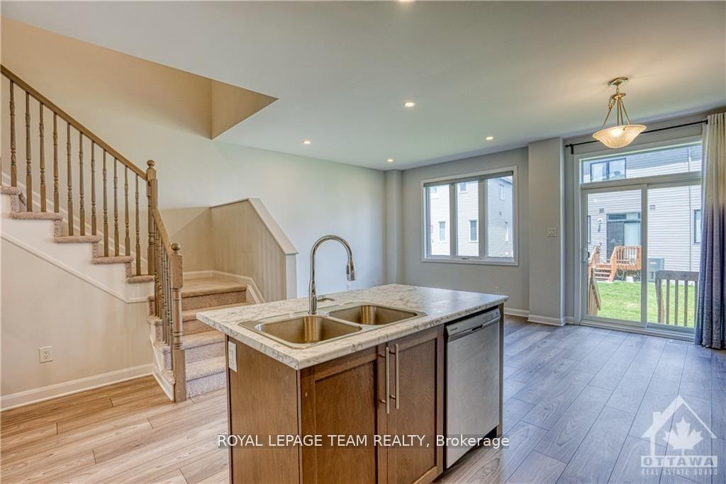 Photo 9 of 129 Natare Place, Ottawa, Kanata - Kanata Lakes/Heritage Hills — HOMEH
