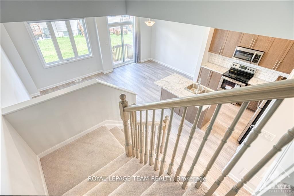Photo 13 of 129 Natare Place, Ottawa, Kanata - Kanata Lakes/Heritage Hills — HOMEH