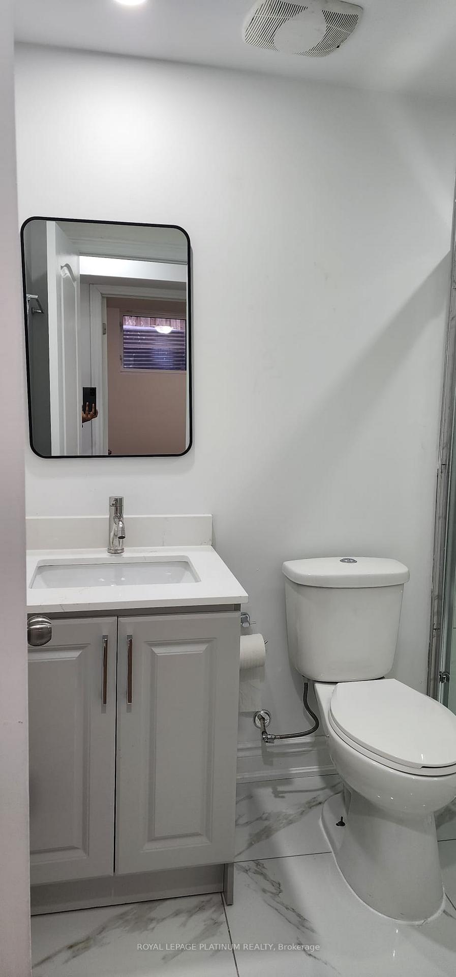 Photo 15 of 617 Windflower Crescent, Kitchener — HOMEH
