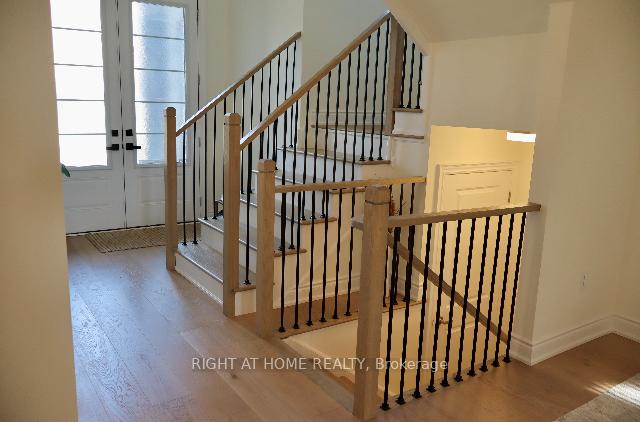 Photo 5 of 1373 Blackmore Street, Innisfil, Alcona — HOMEH