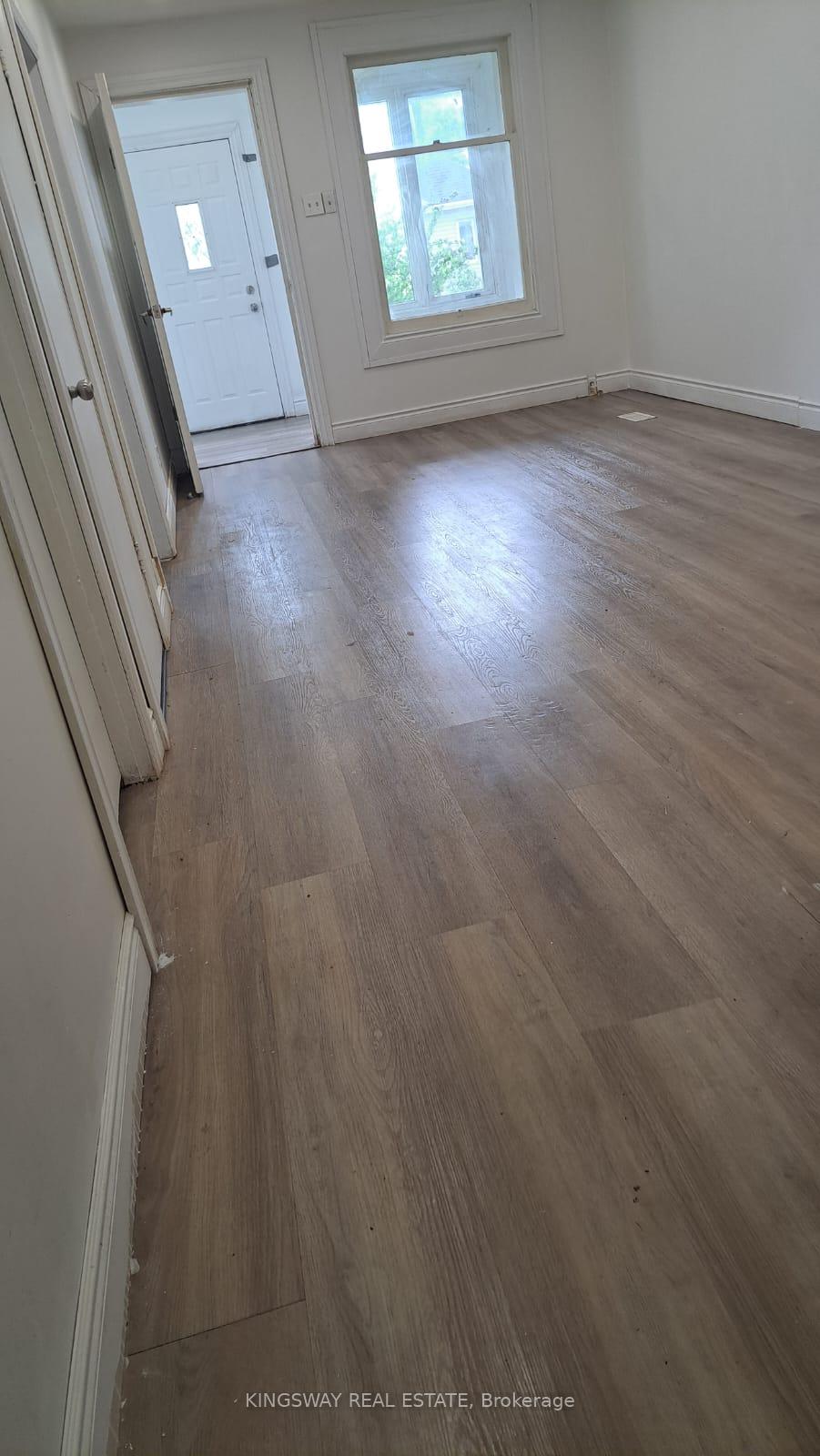 Photo 9 of 147 Harmony Avenue, Hamilton, Homeside — HOMEH