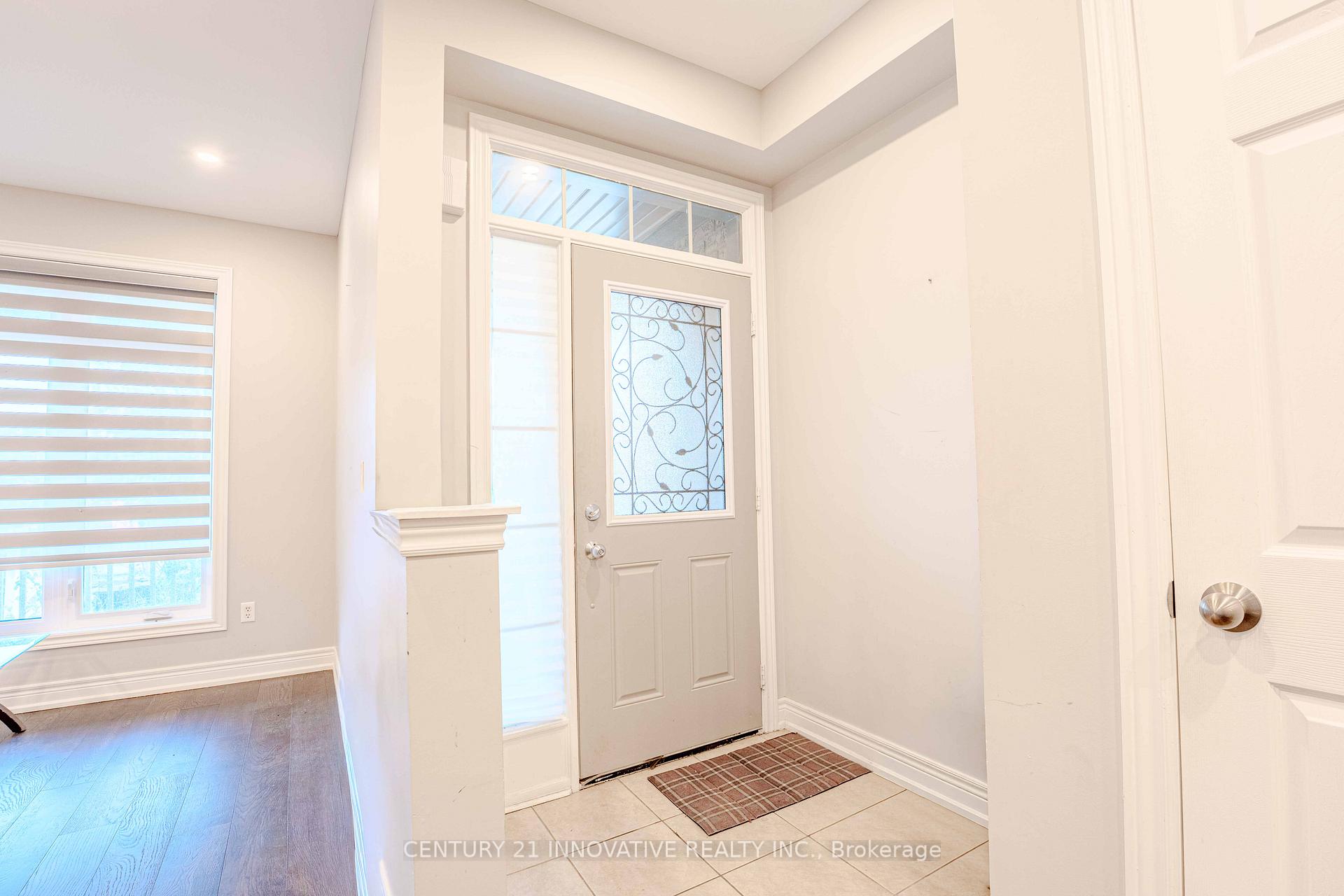 Photo 2 of Unit Upper, 13 Darren Hill Trail, Markham, Greensborough — HOMEH