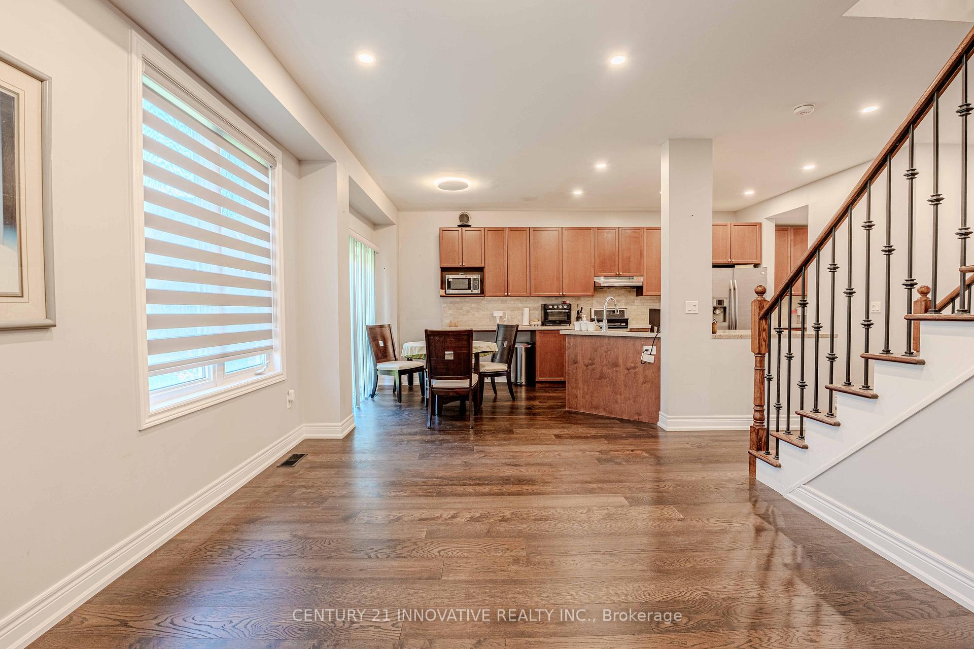 Photo 15 of Unit Upper, 13 Darren Hill Trail, Markham, Greensborough — HOMEH