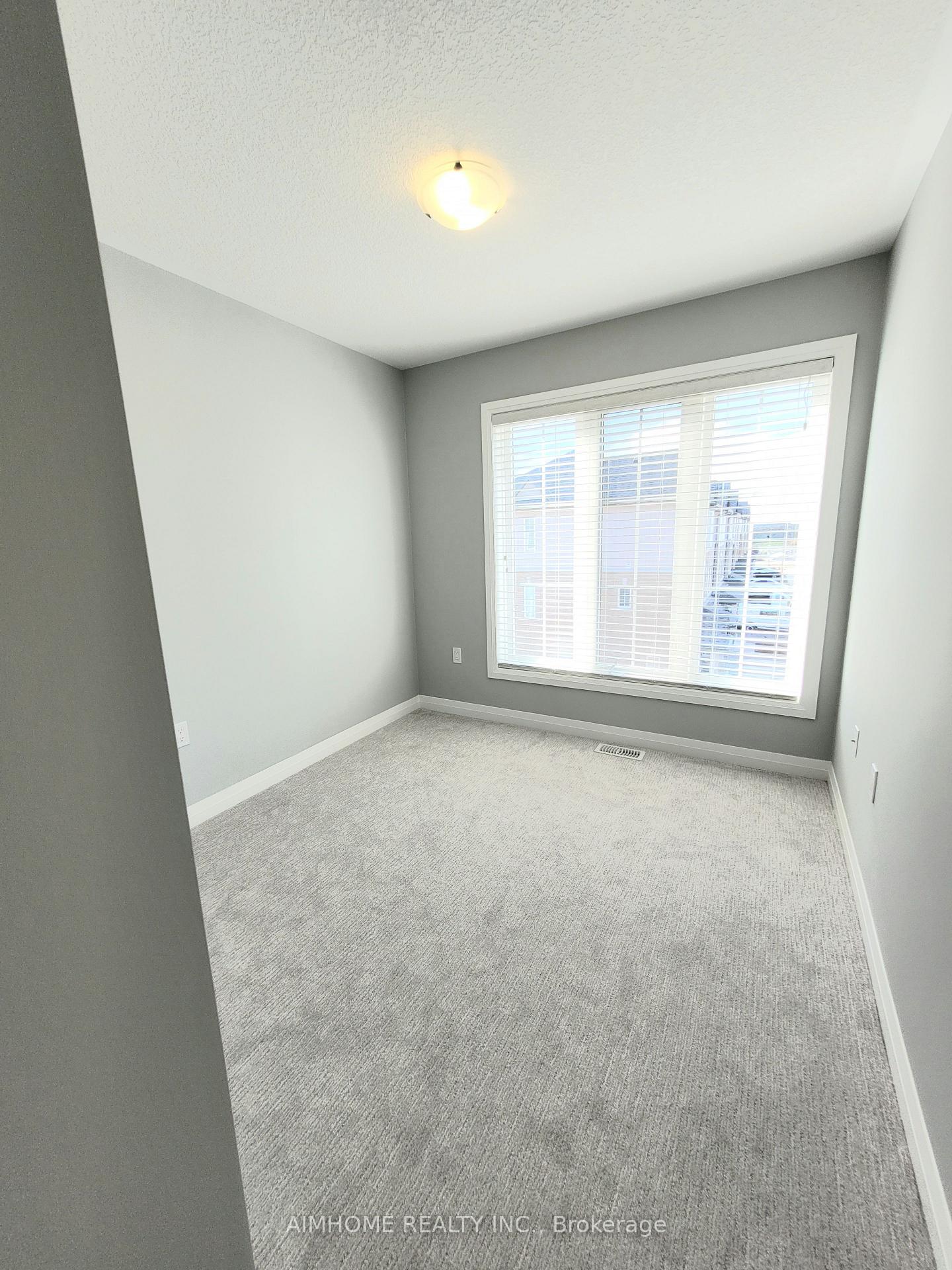 Photo 7 of 32 Canary Grass Boulevard, Hamilton, Hannon — HOMEH